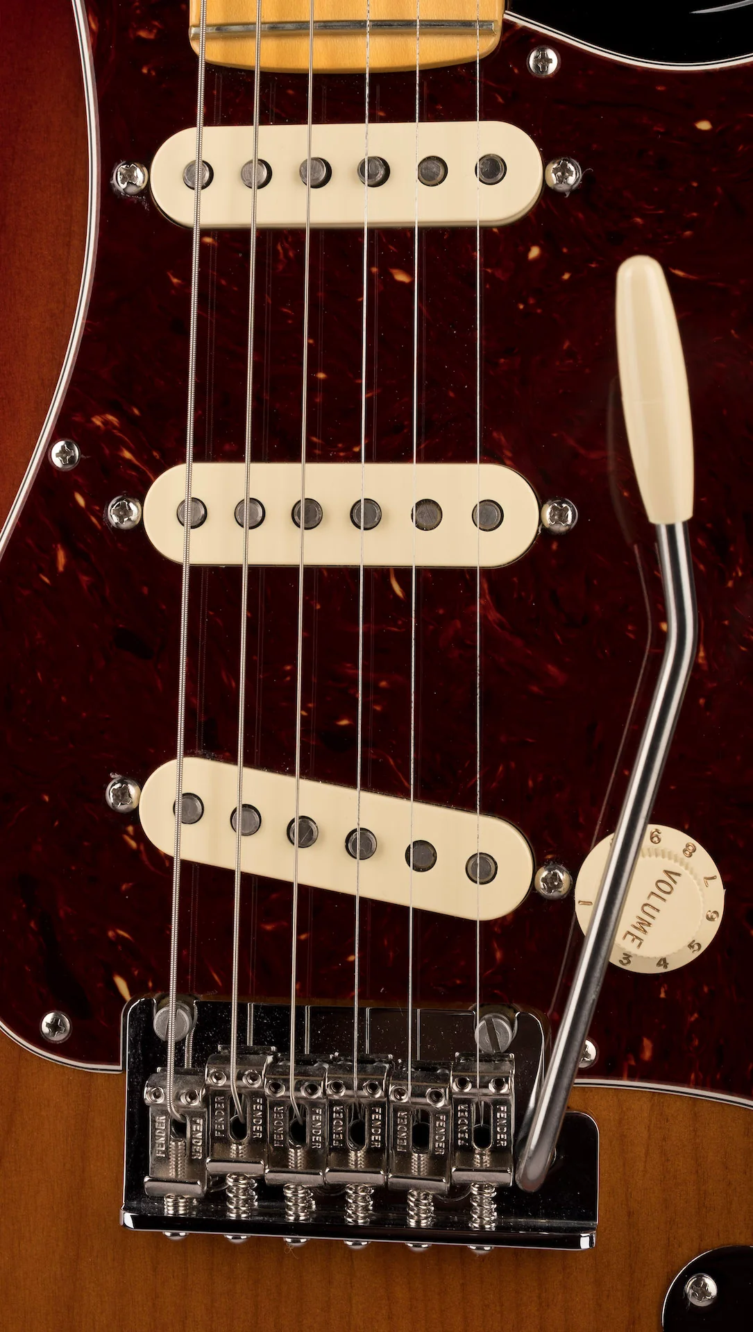 Used Fender American Professional II Stratocaster 3-Tone Sunburst with OHSC - Image 7
