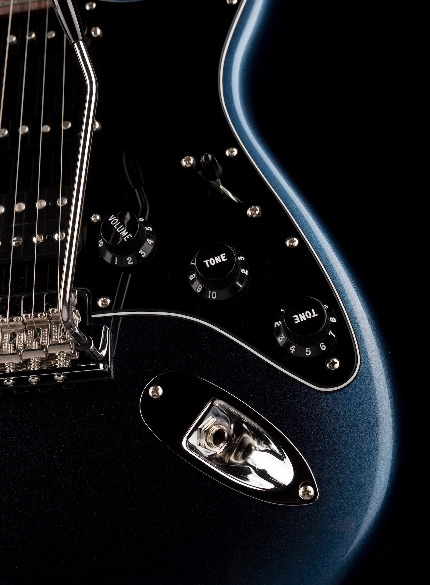 Used Fender American Professional II Stratocaster HSS Dark Night with OHSC - Image 8