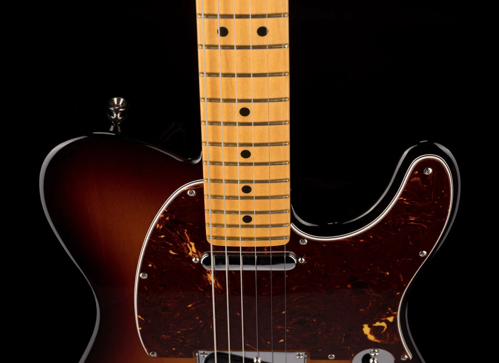 Used Fender American Professional II Telecaster 3-Tone Sunburst with OHSC - Image 3