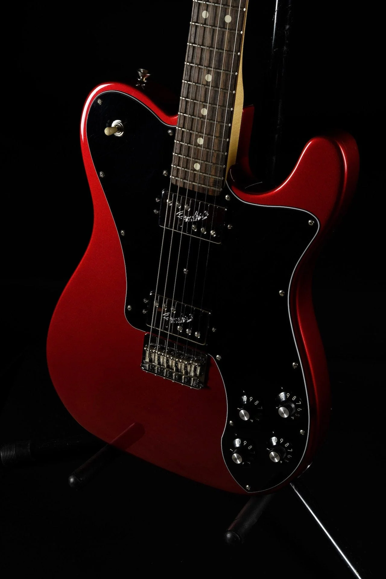 Used Fender American Professional Tele Deluxe Candy Apple Red with Case - Image 4