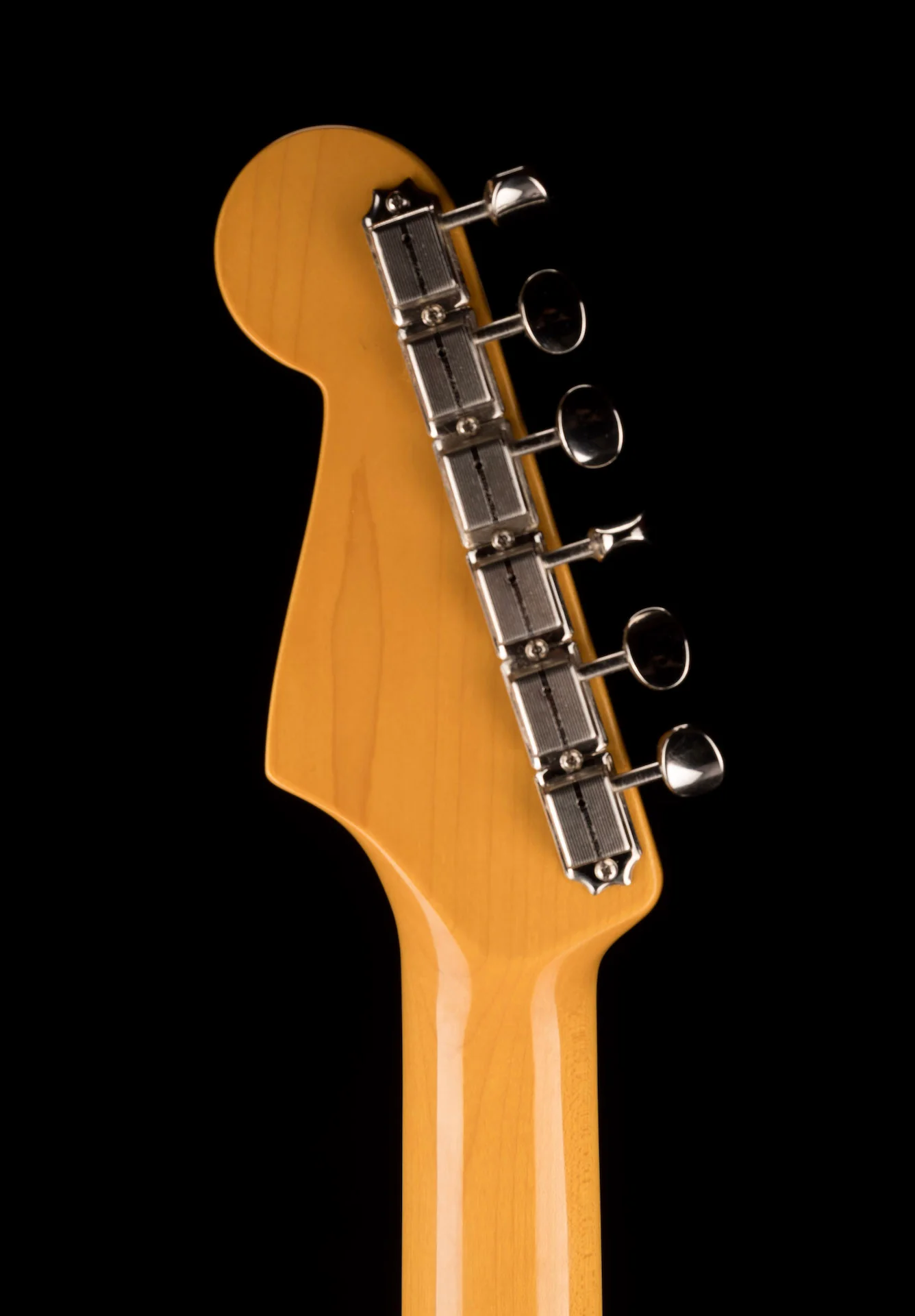 Used Fender American Vintage II 1961 Stratocaster 3-Tone Sunburst with OHSC - Image 17