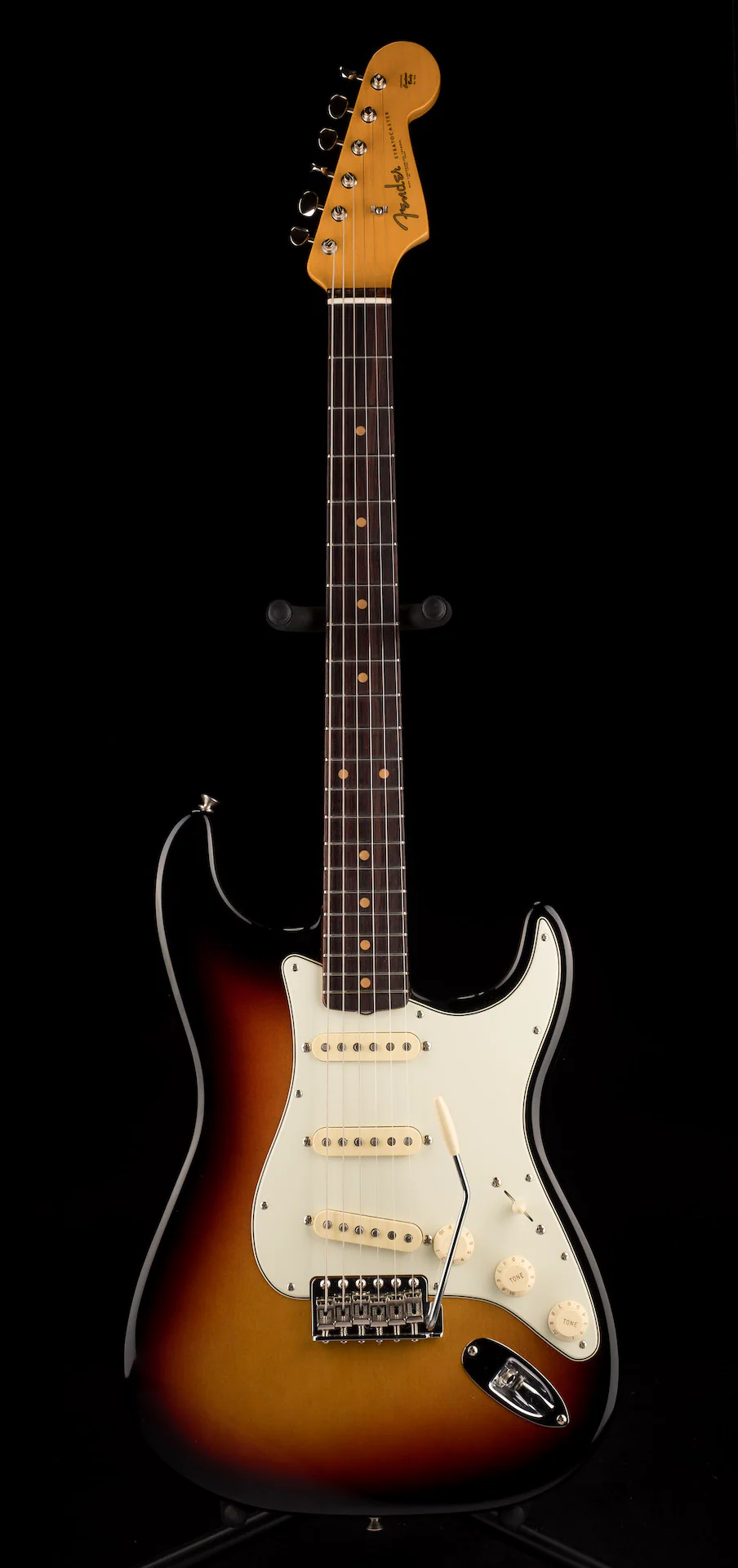 Used Fender American Vintage II 1961 Stratocaster 3-Tone Sunburst with OHSC - Image 2