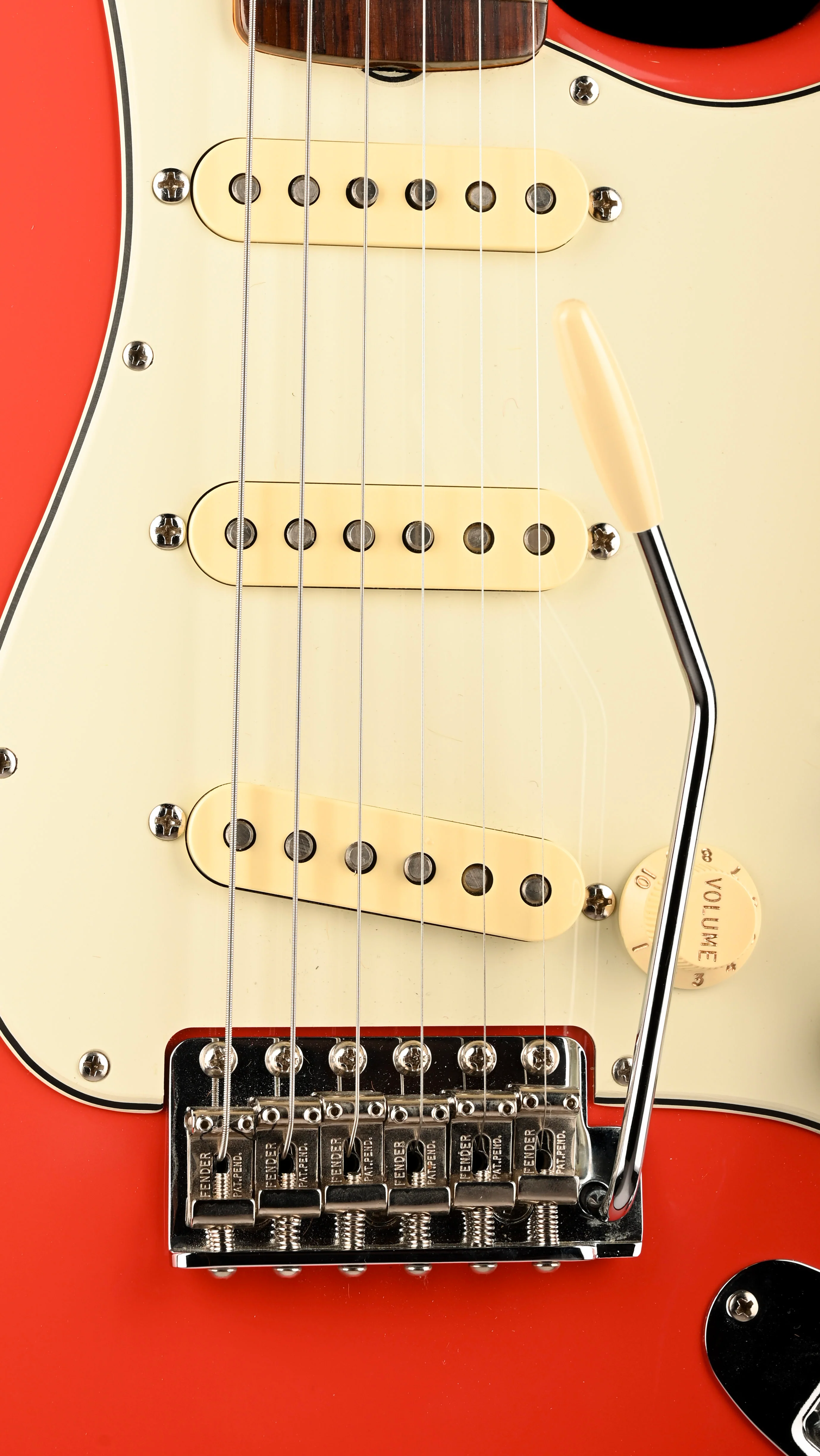 Pre Owned Fender American Vintage II 1961 Stratocaster Fiesta Red with OHSC - Image 7