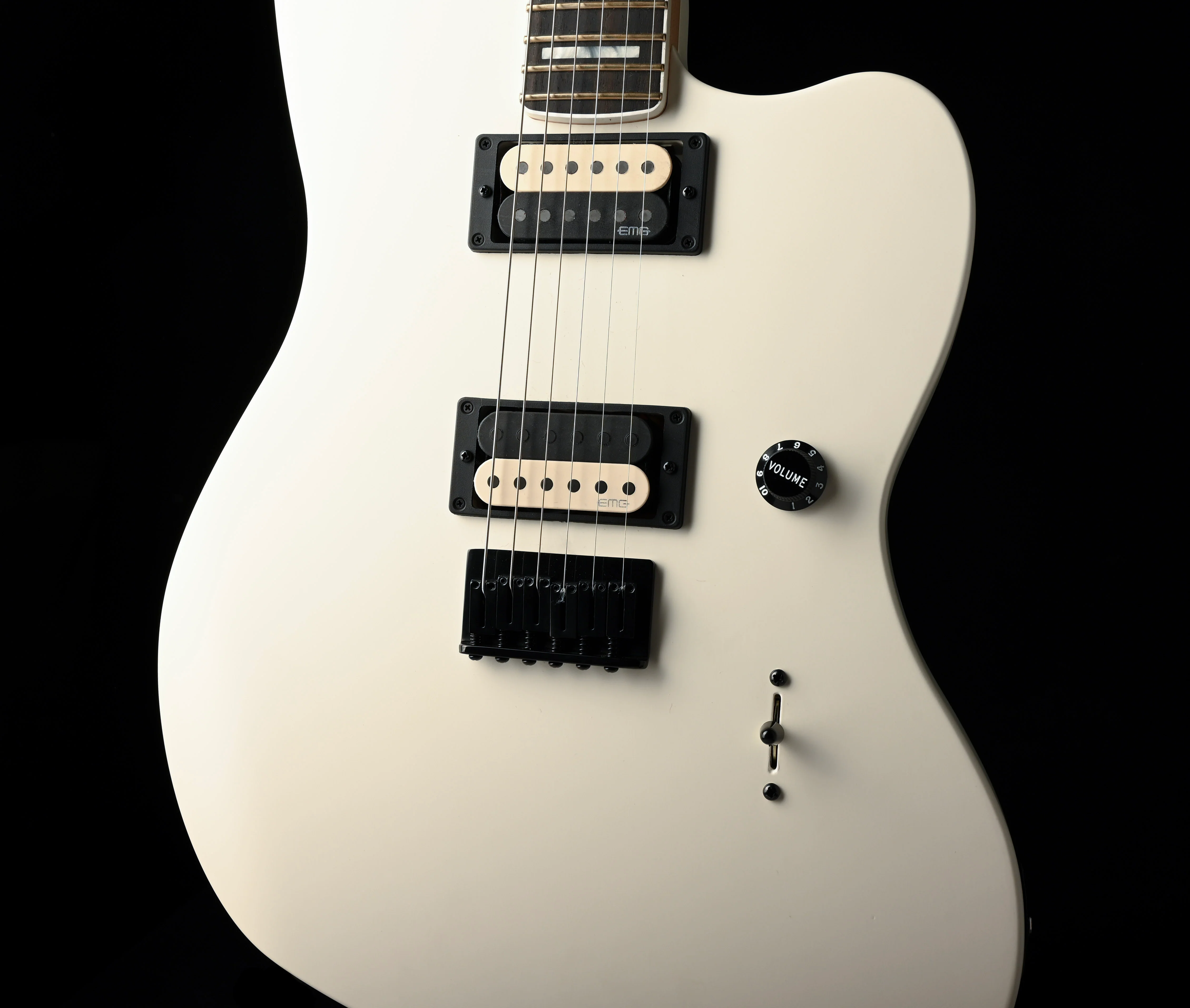 Used Fender Artist Series Jim Root Jazzmaster V4 Flat White with OHSC - Image 6