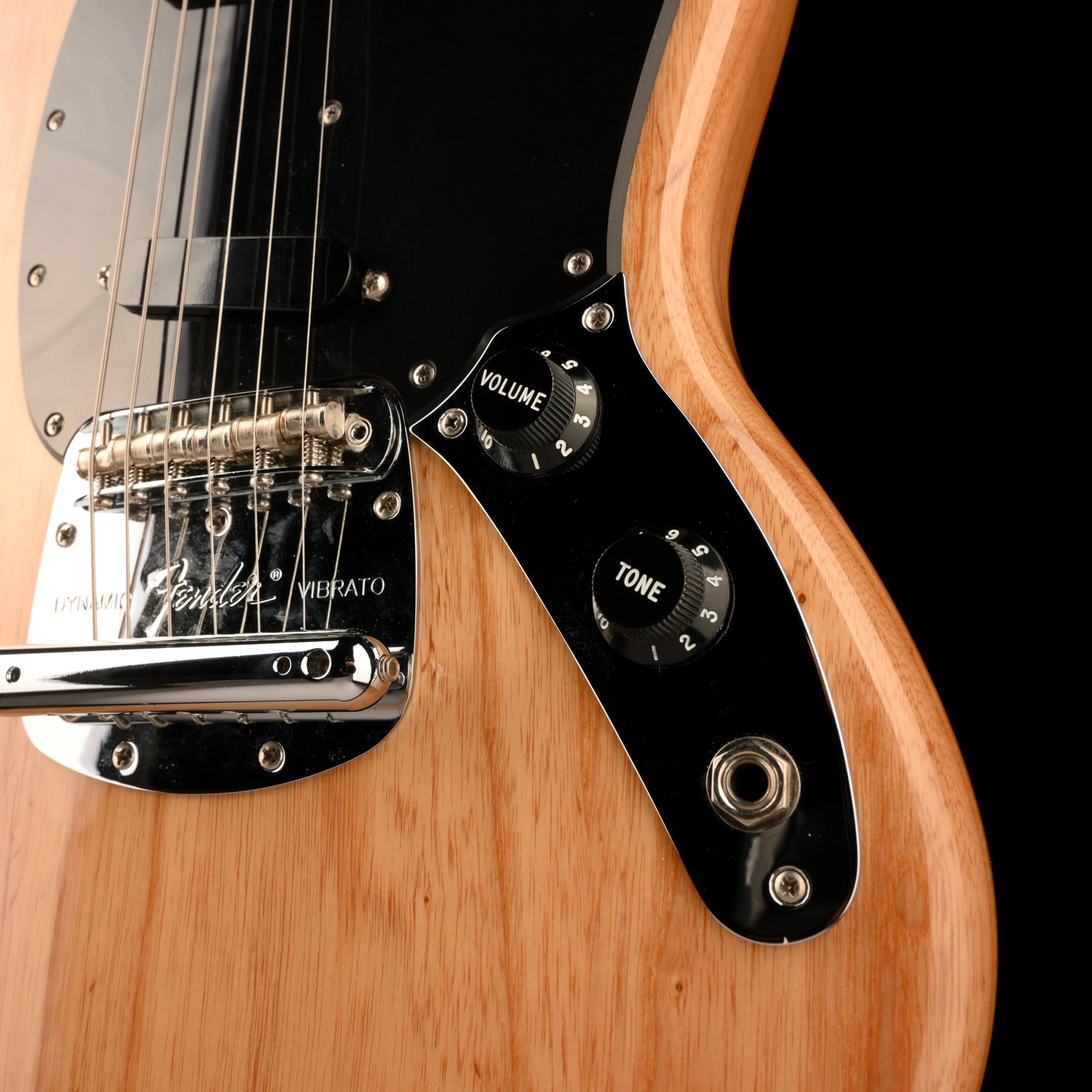 Used Fender Ben Gibbard Mustang Natural with Gig Bag - Image 6