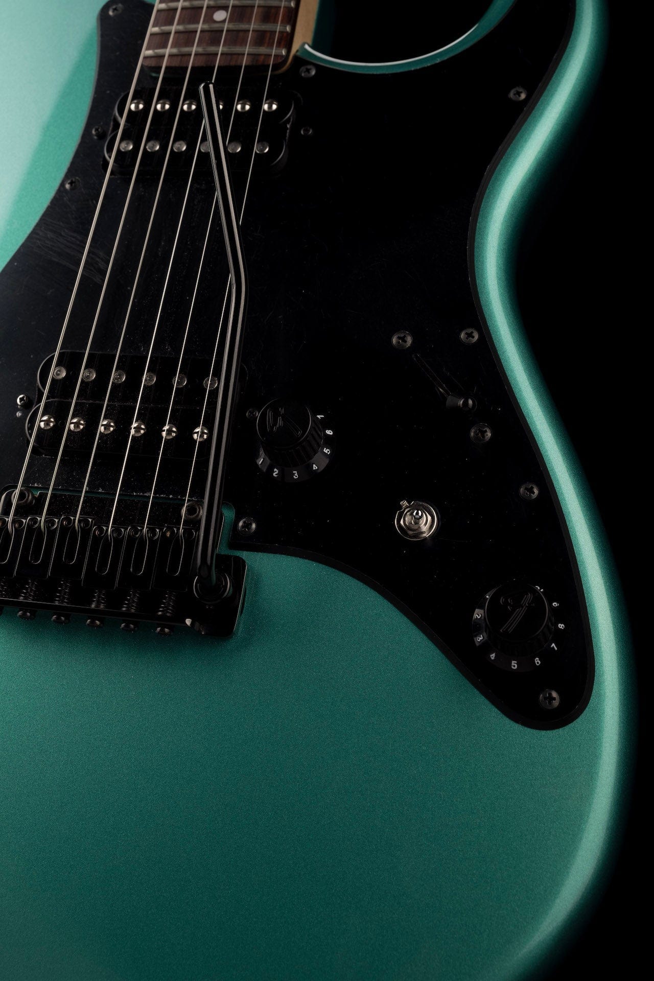 Used Fender Boxer Series Stratocaster HH Sherwood Green Metallic Electric Guitar With Gig Bag - Image 8