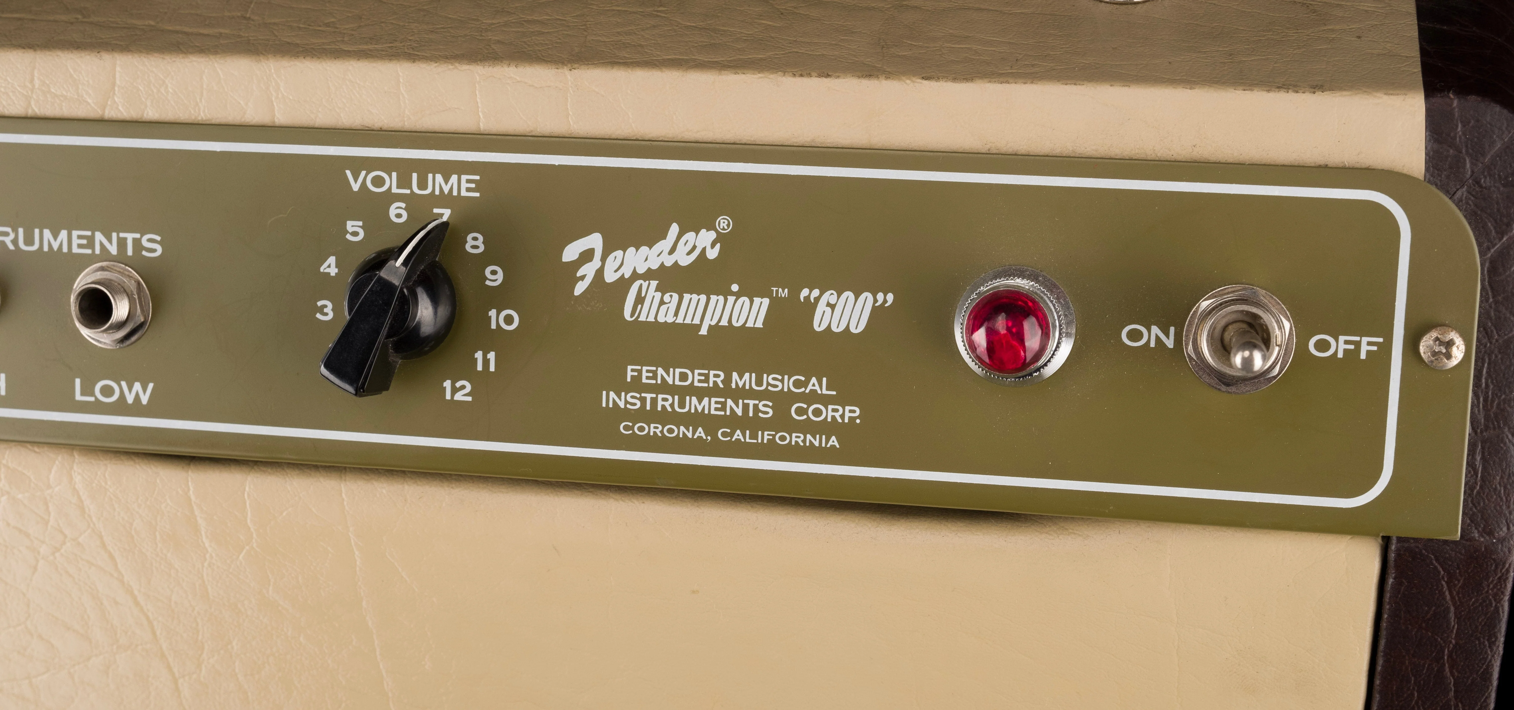 Used Fender Champion 600 Guitar Amp Combo - Image 7