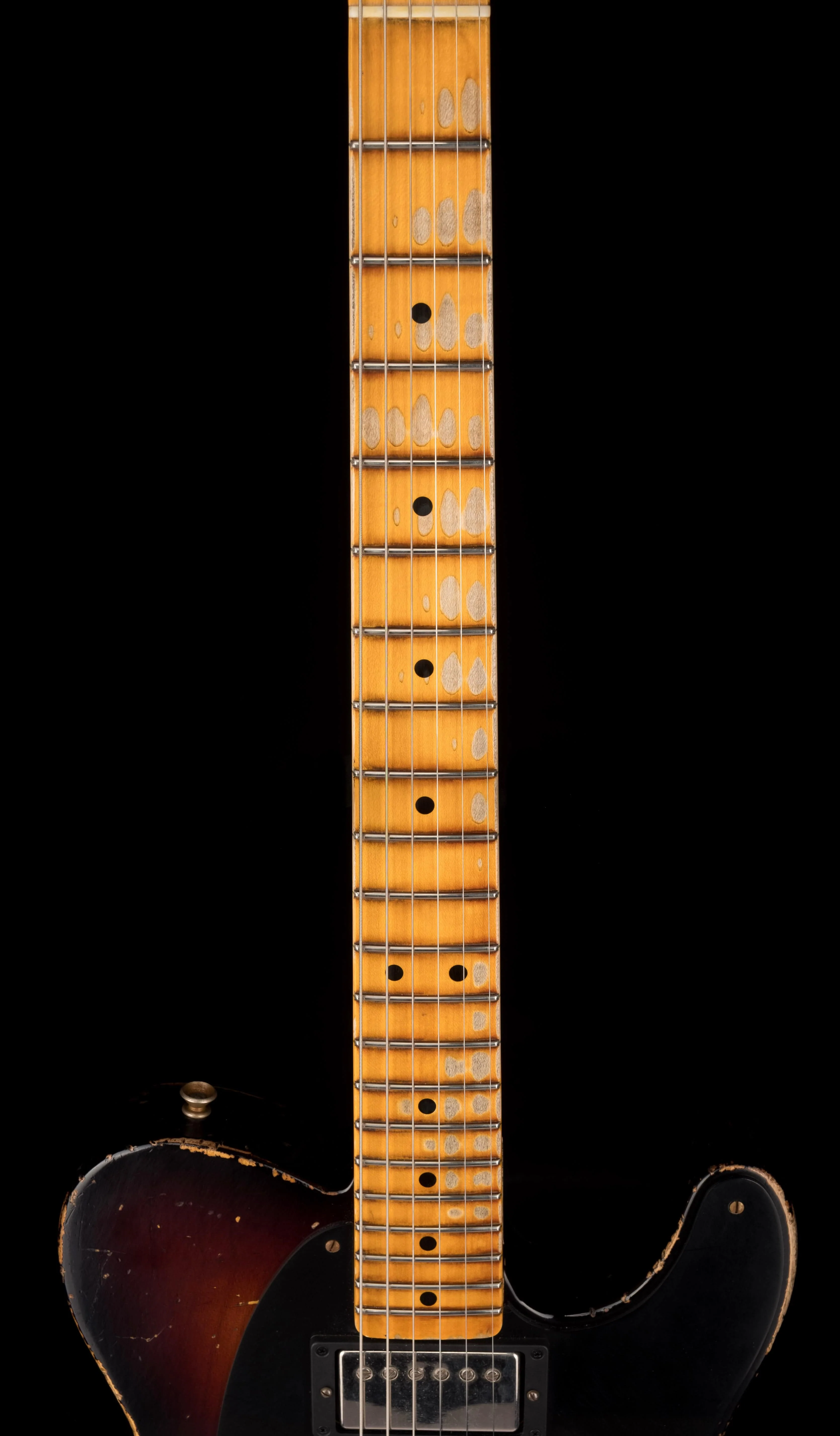 Used Fender Custom Shop Limited Edition 1951 Telecaster HS Heavy Relic Wide Fade 2-Tone Sunburst with OHSC - Image 13