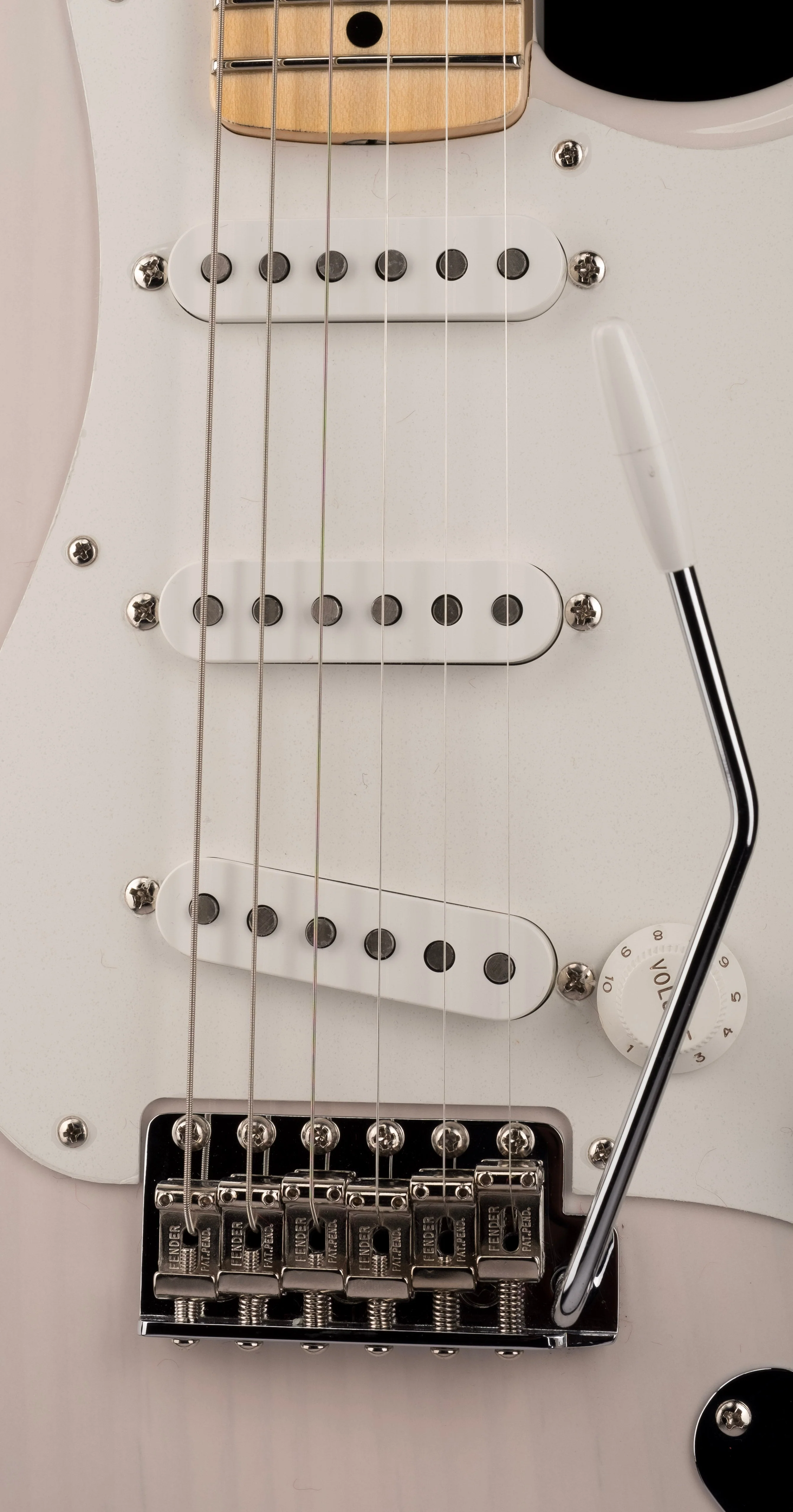Used Fender Custom Shop 1956 Stratocaster NOS White Blonde with OHSC - Image 7