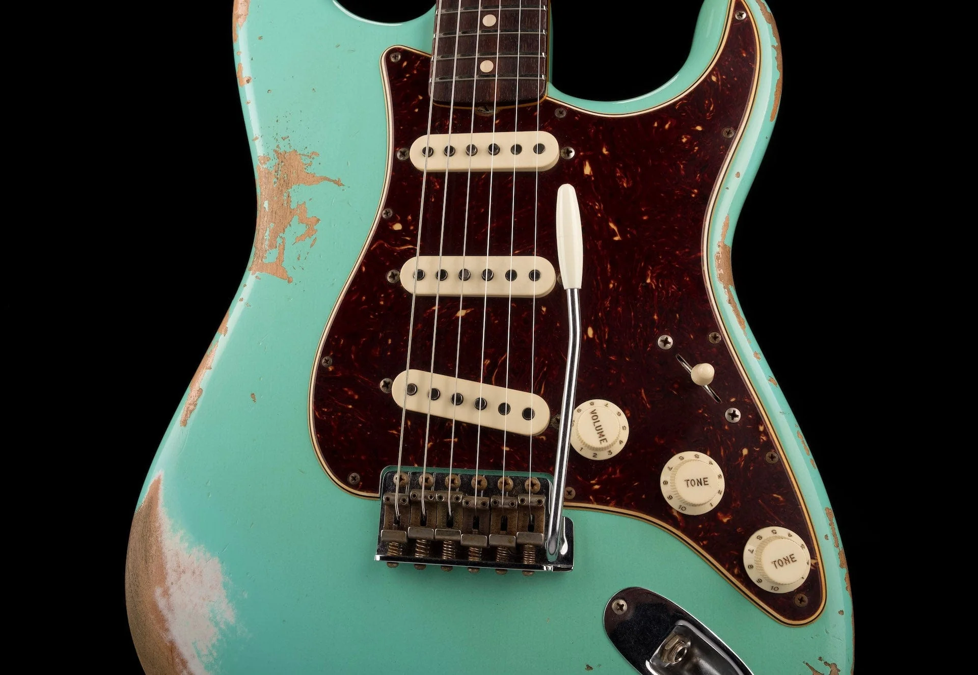Used Fender Custom Shop 1960 Stratocaster Heavy Relic Faded Aged Foam Green with OHSC - Image 6