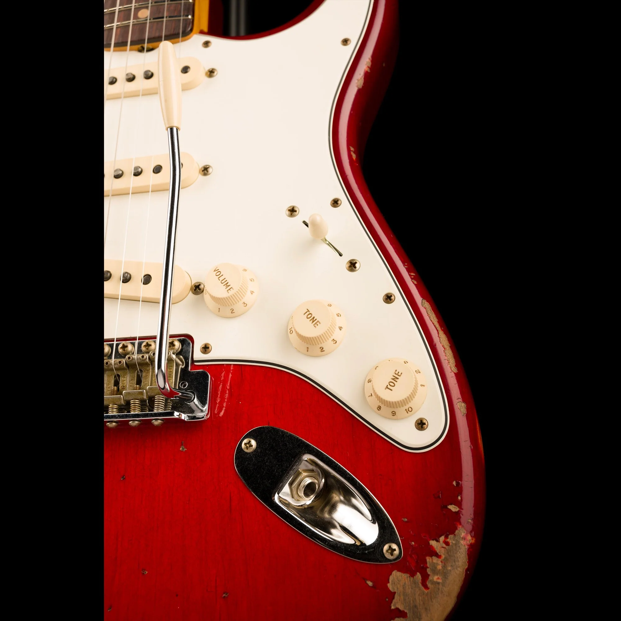 Used Fender Custom Shop 1963 Stratocaster Heavy Relic Crimson Burst - Truetone Color Set with OHSC - Image 5