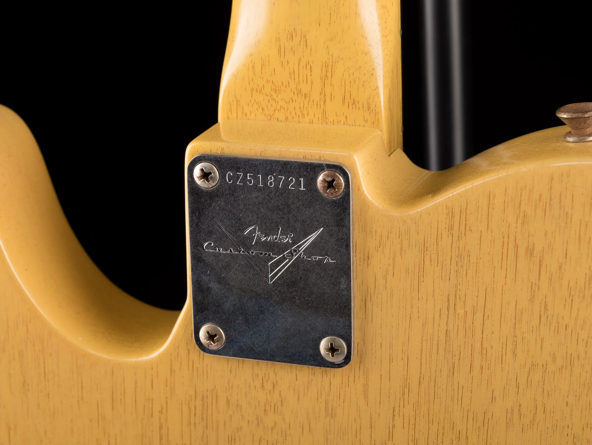 Pre Owned 2011 Fender Custom Shop Dale Wilson 60's Telecaster Relic TV Yellow Transparent OHSC - Image 23