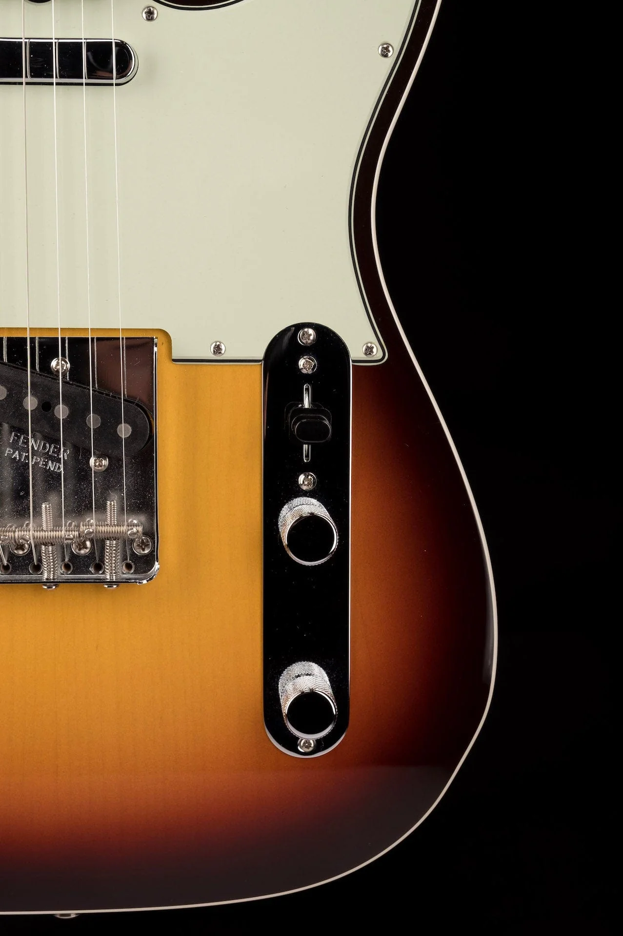 Used Fender Custom Shop Limited Edition 1960 Telecaster Custom NOS Sunburst OHSC - Image 8