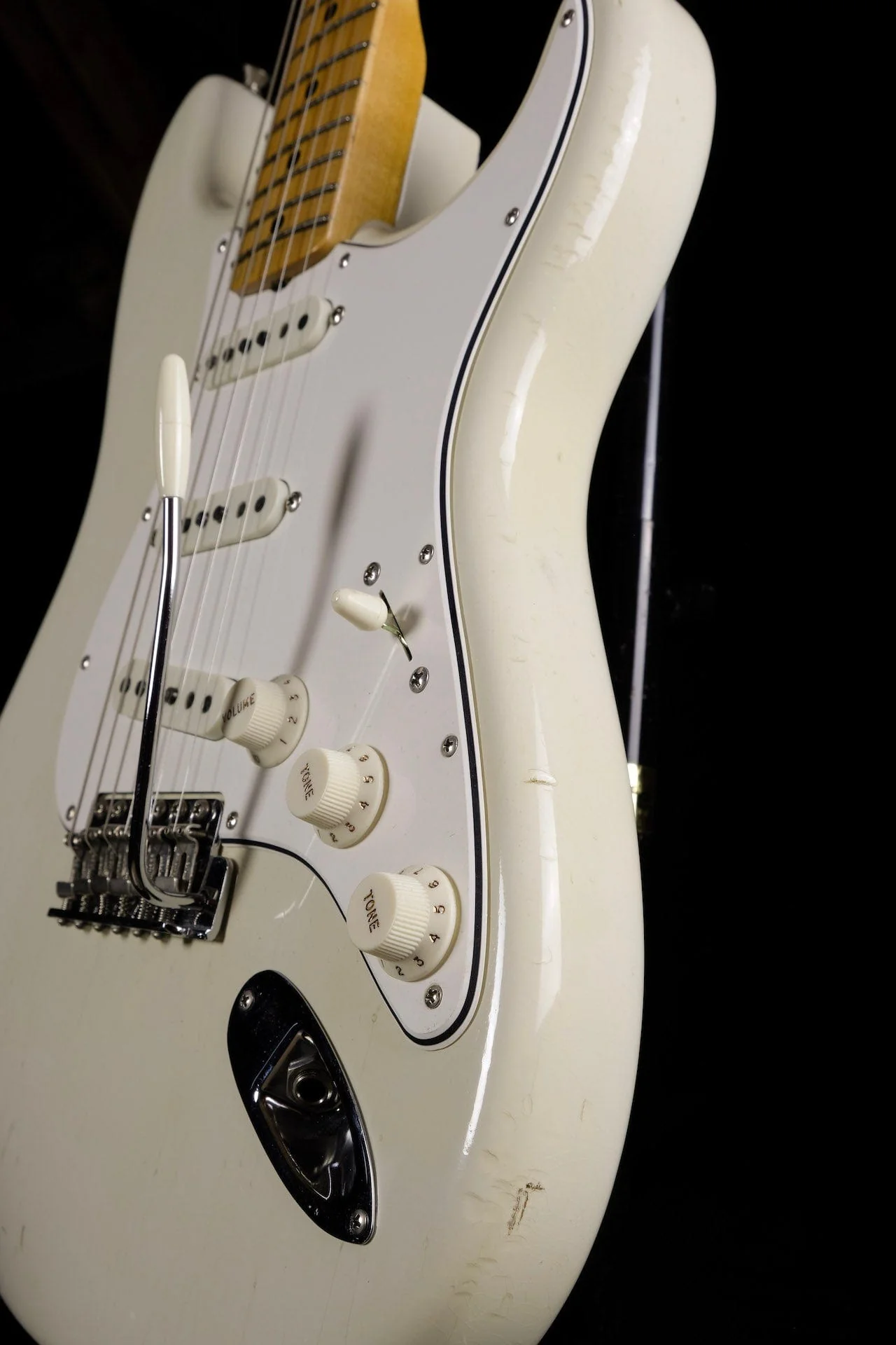 Used Fender Custom Shop Limited Edition Jimi Hendrix "Izabella" Stratocaster Aged Olympic White - Image 4