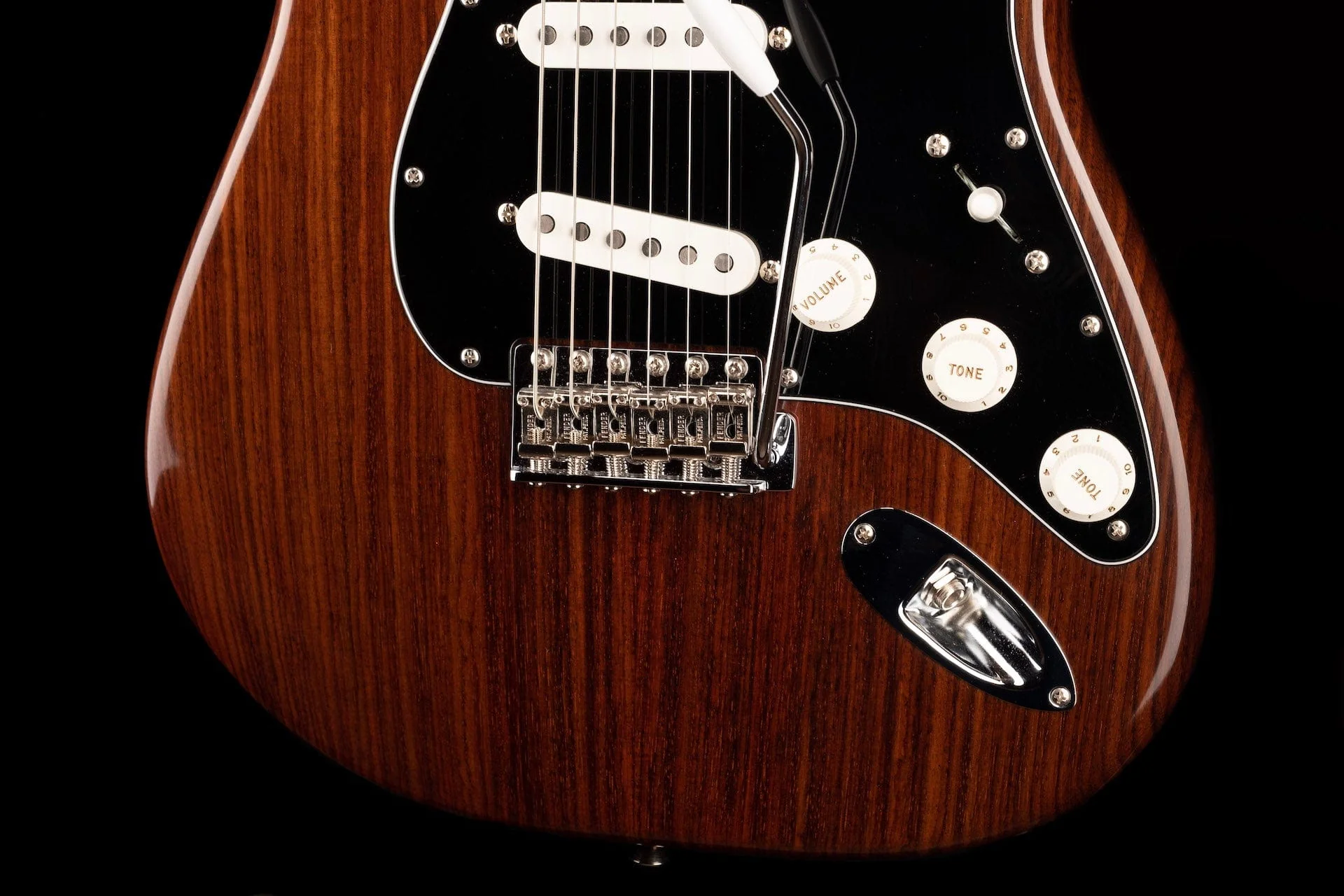Pre-Owned Fender Custom Shop Masterbuilt Paul Waller '68 Rosewood Strat With OHSC - Image 5
