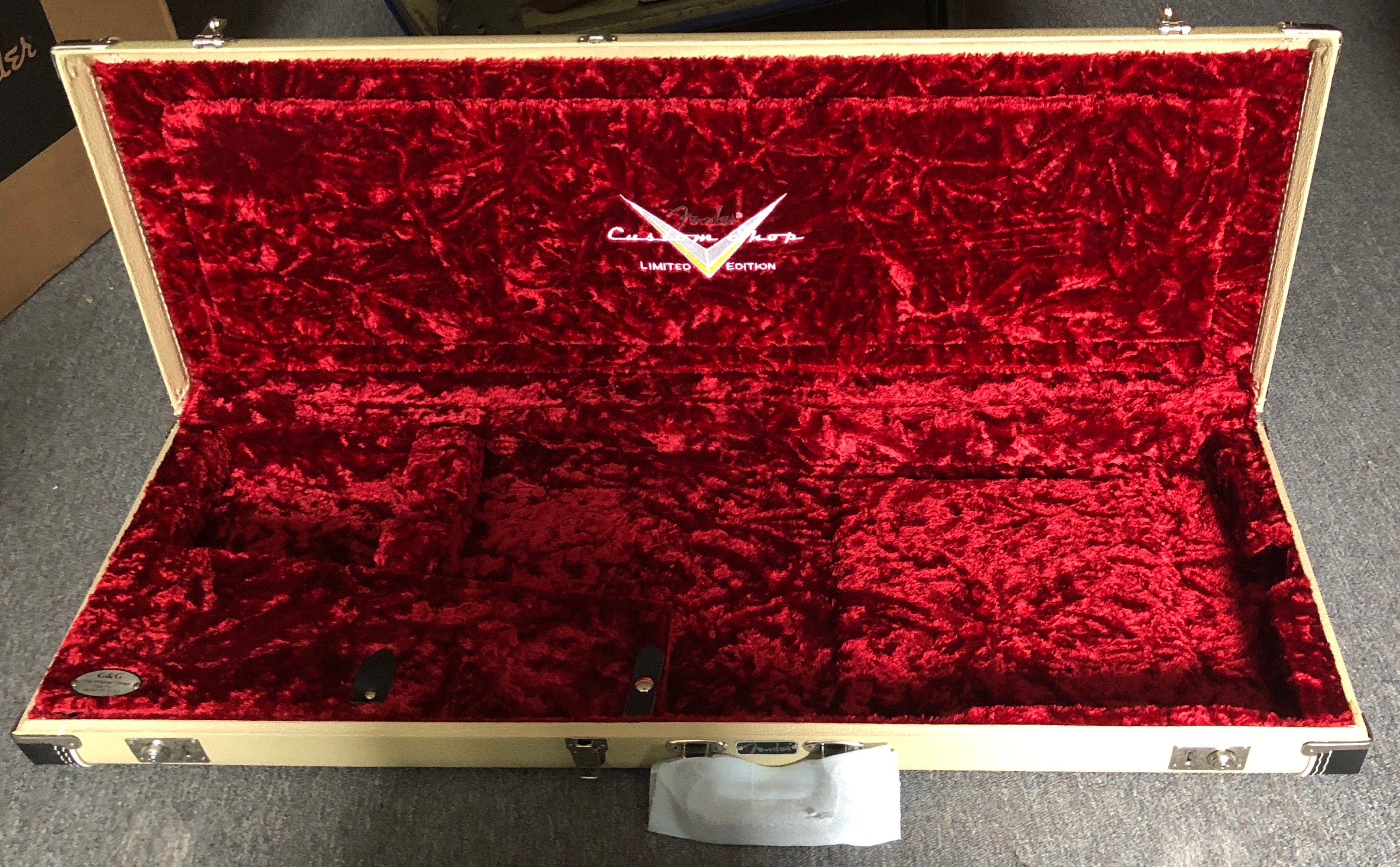 Used Fender Custom Shop Stratocaster Telecaster Case Blonde Tolex Limited Edition USA Made G&G Case - Image 4