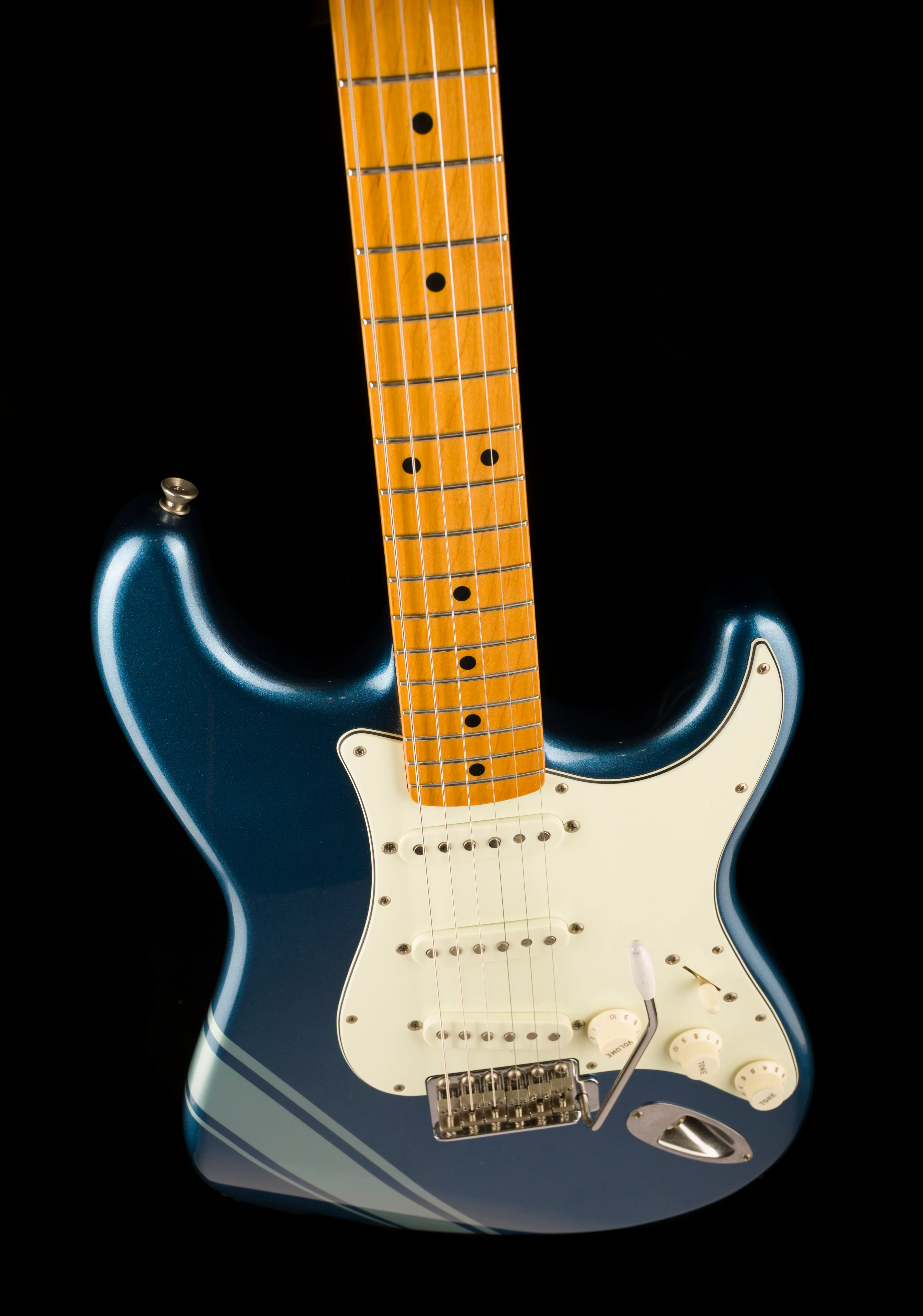 Used Fender FSR Traditional 50s Stratocaster Lake Placid Blue with Competition Stripe with Gig Bag - Image 4