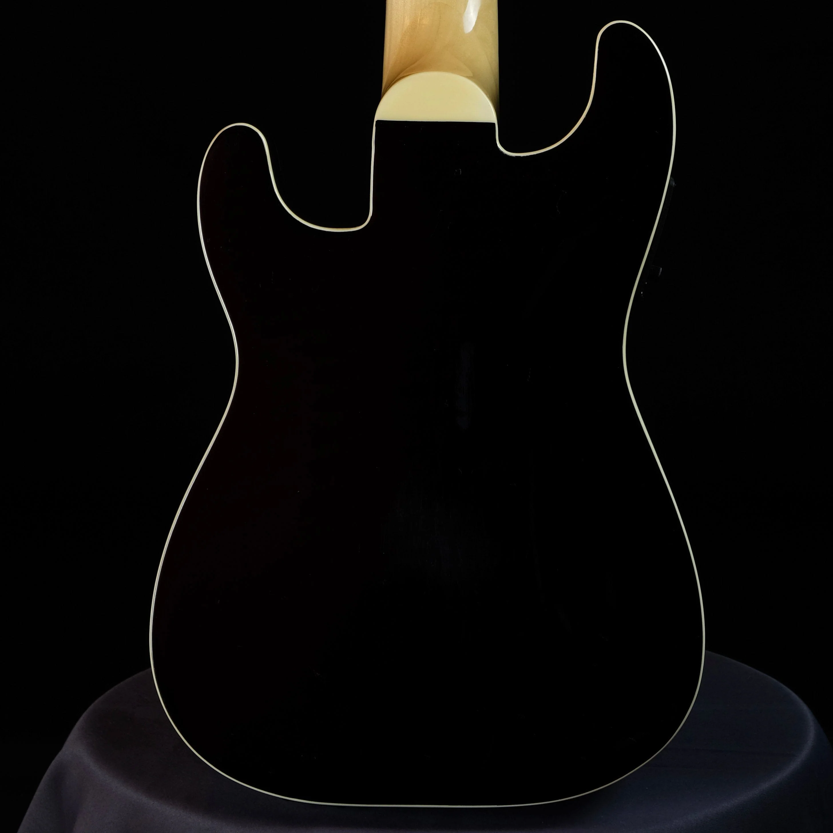 Used Fender Fullerton Stratocaster Ukulele Black CAU2005776 - Image 4