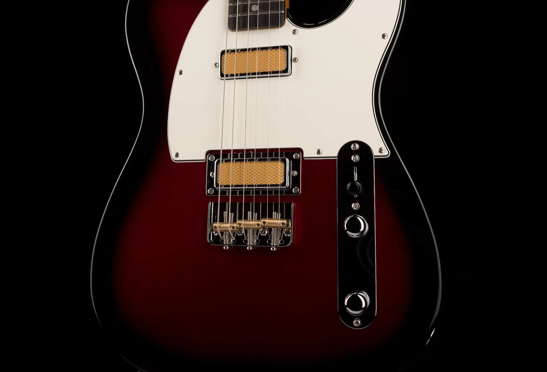 Used 202 Fender Gold Foil Telecaster Candy Apple Burst With Gig Bag - Image 6