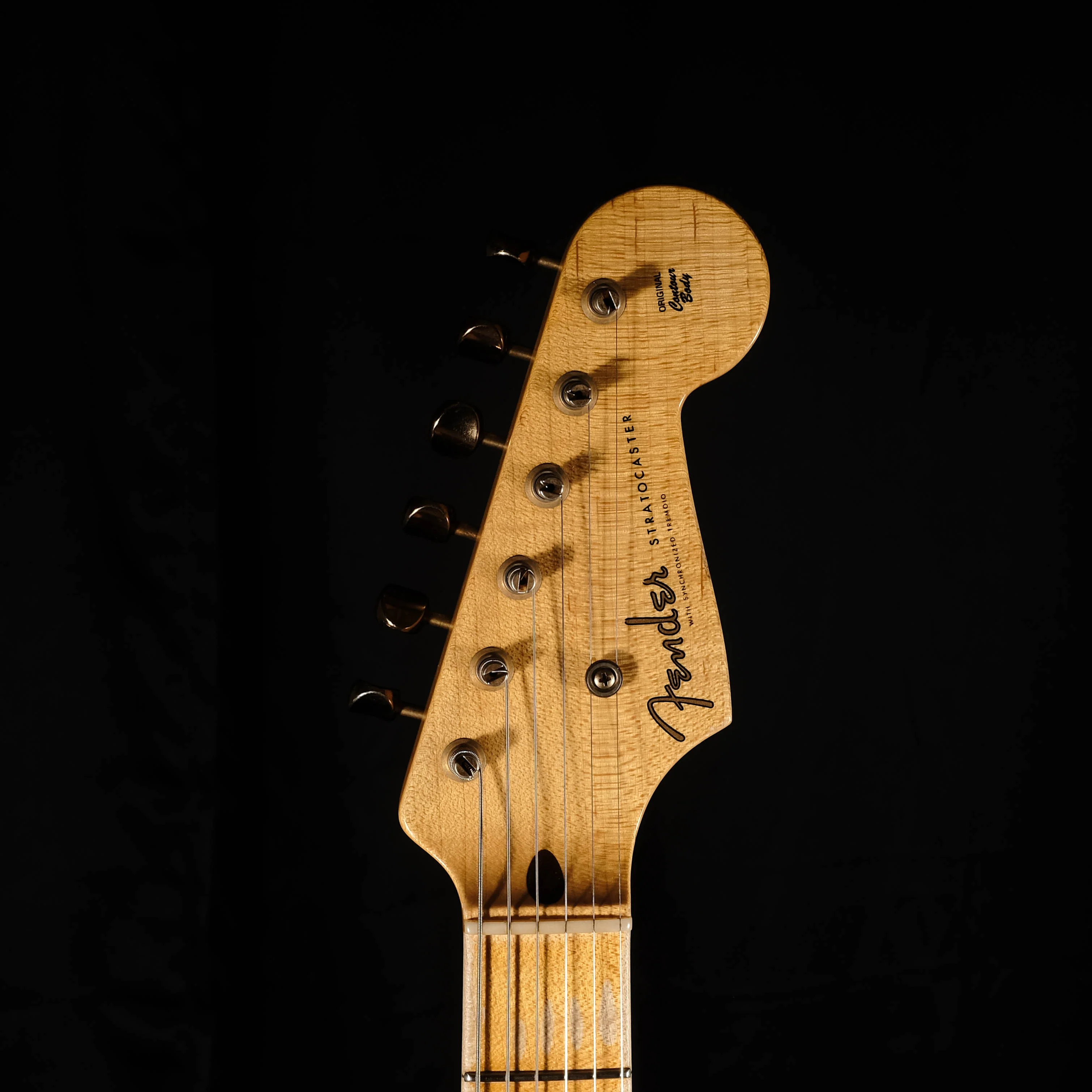 Pre Owned '14 Limited Edition Fender Custom Shop Heavy Relic Golden 50s Stratocaster Sunburst - Image 13