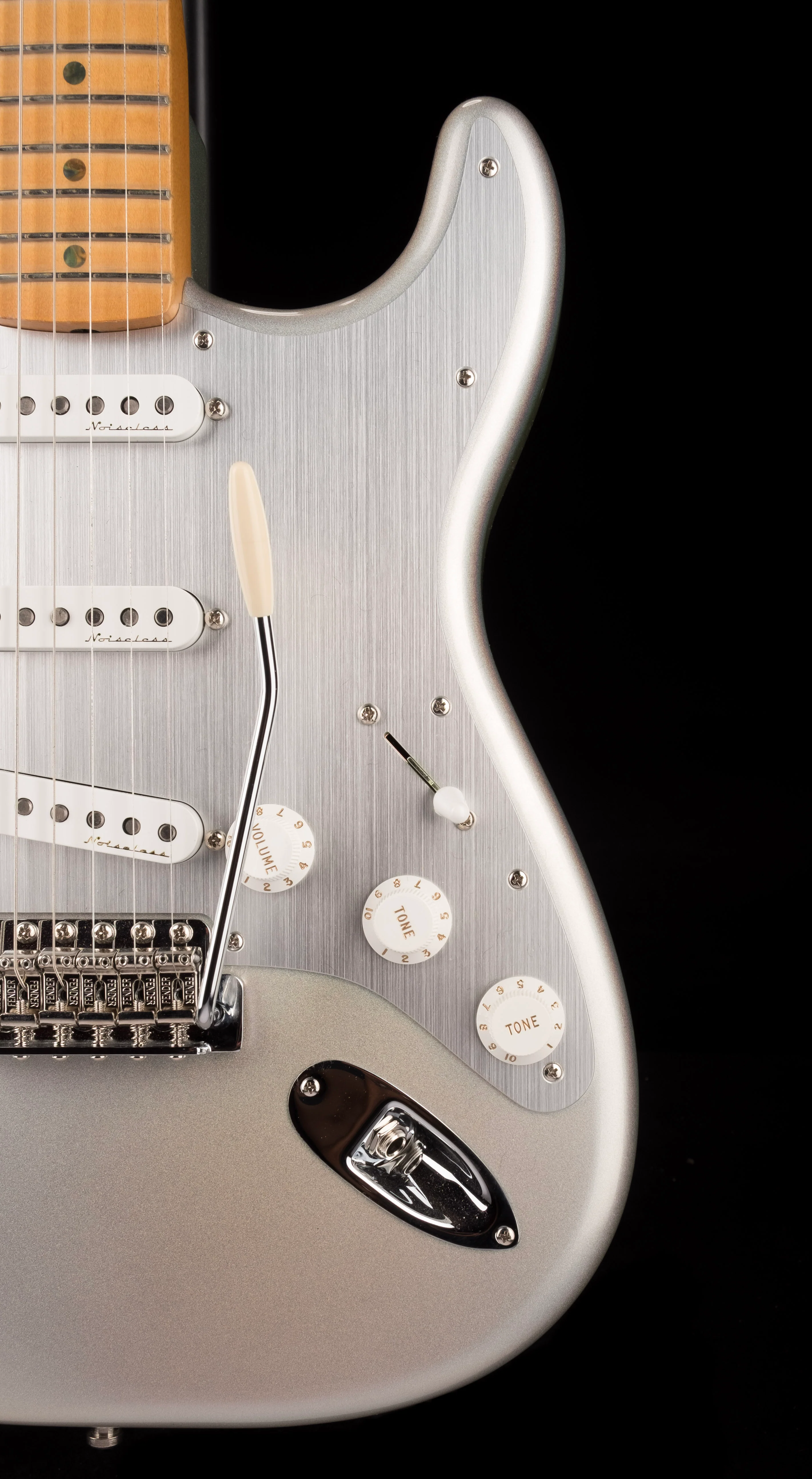Used Fender H.E.R. Stratocaster Chrome Glow - Image 9