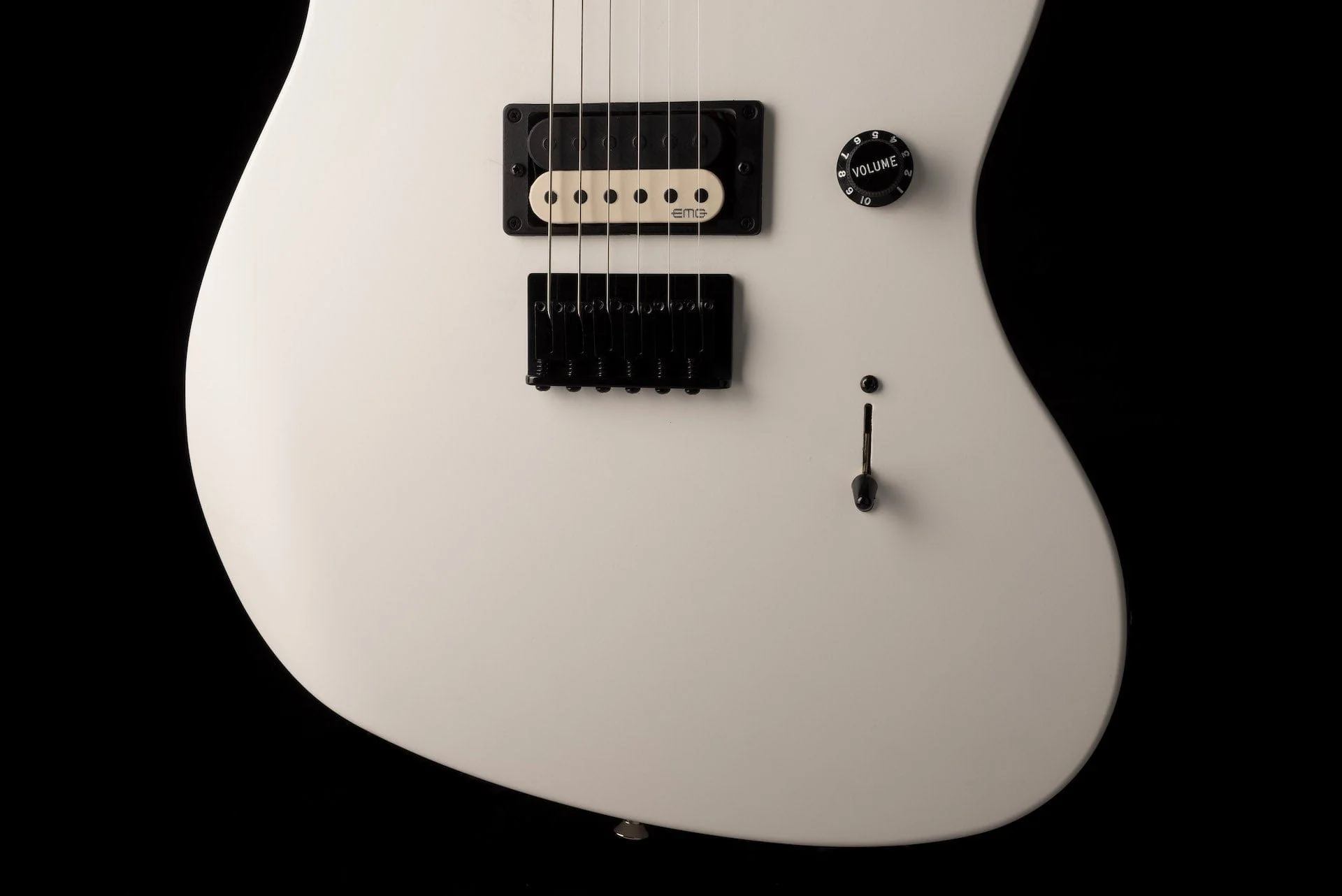 Used Fender Jim Root Jazzmaster V4 Flat White with OHSC - Image 4
