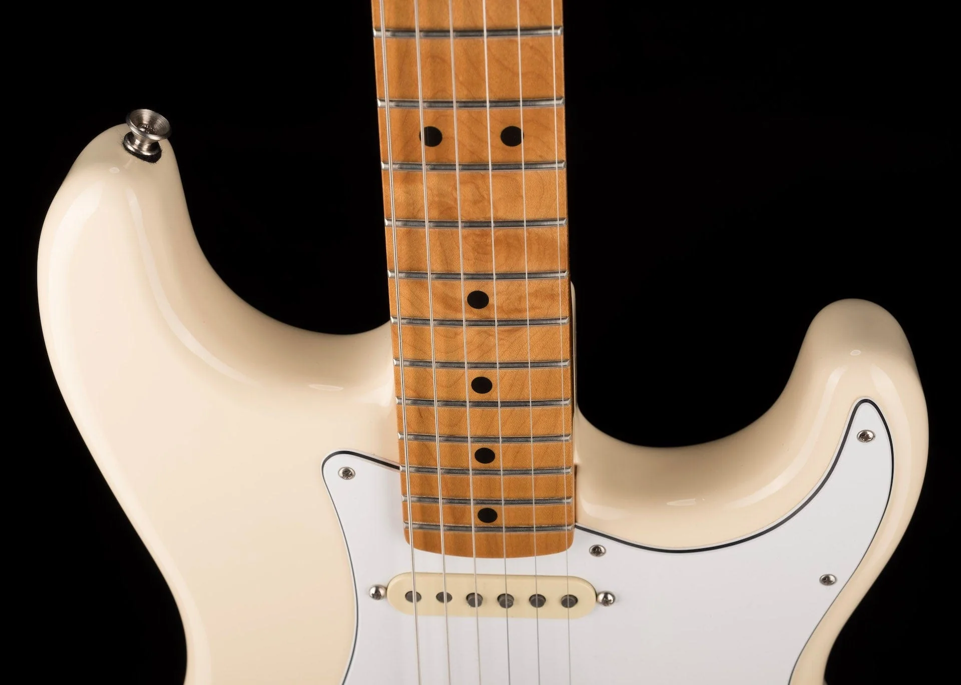 Used Fender Jimi Hendrix Stratocaster Olympic White with Gig Bag - Image 3