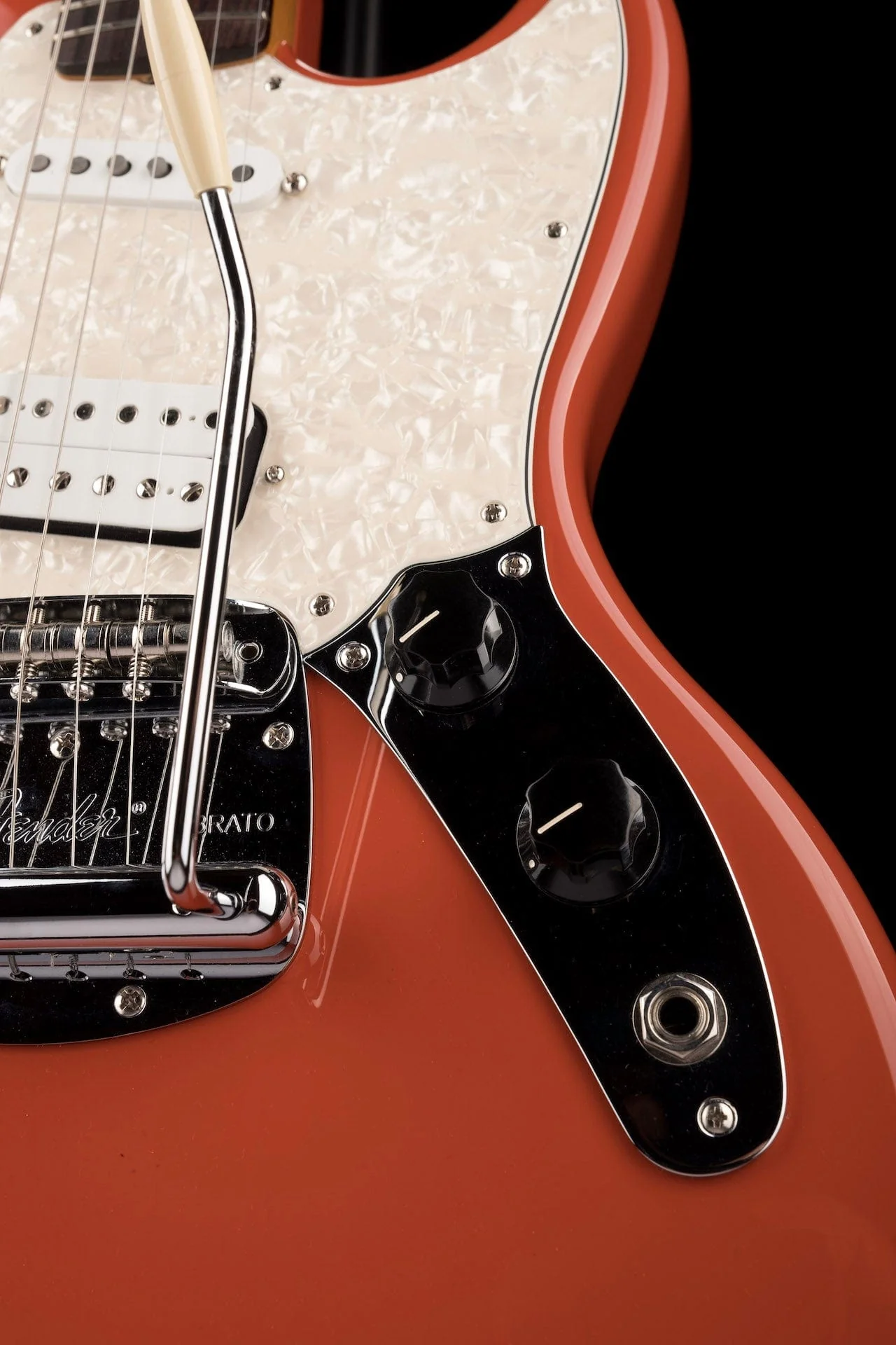 Used 2021 Fender Kurt Cobain Jag-Stang Fiesta Red with Gig Bag - Image 8