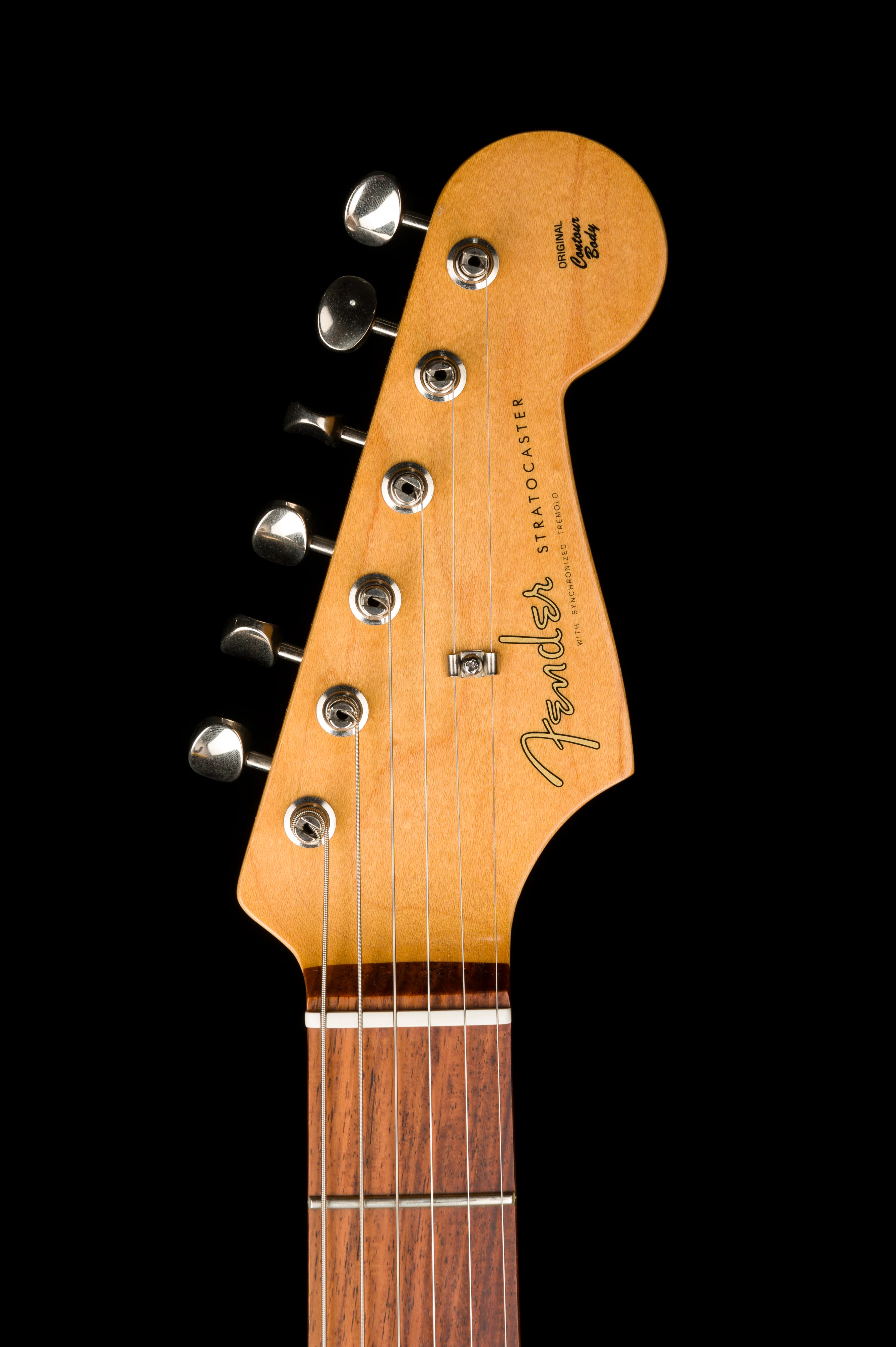 Used Fender Limited Edition Classic Player FSR 60's Stratocaster Vegas Gold with Case - Image 16