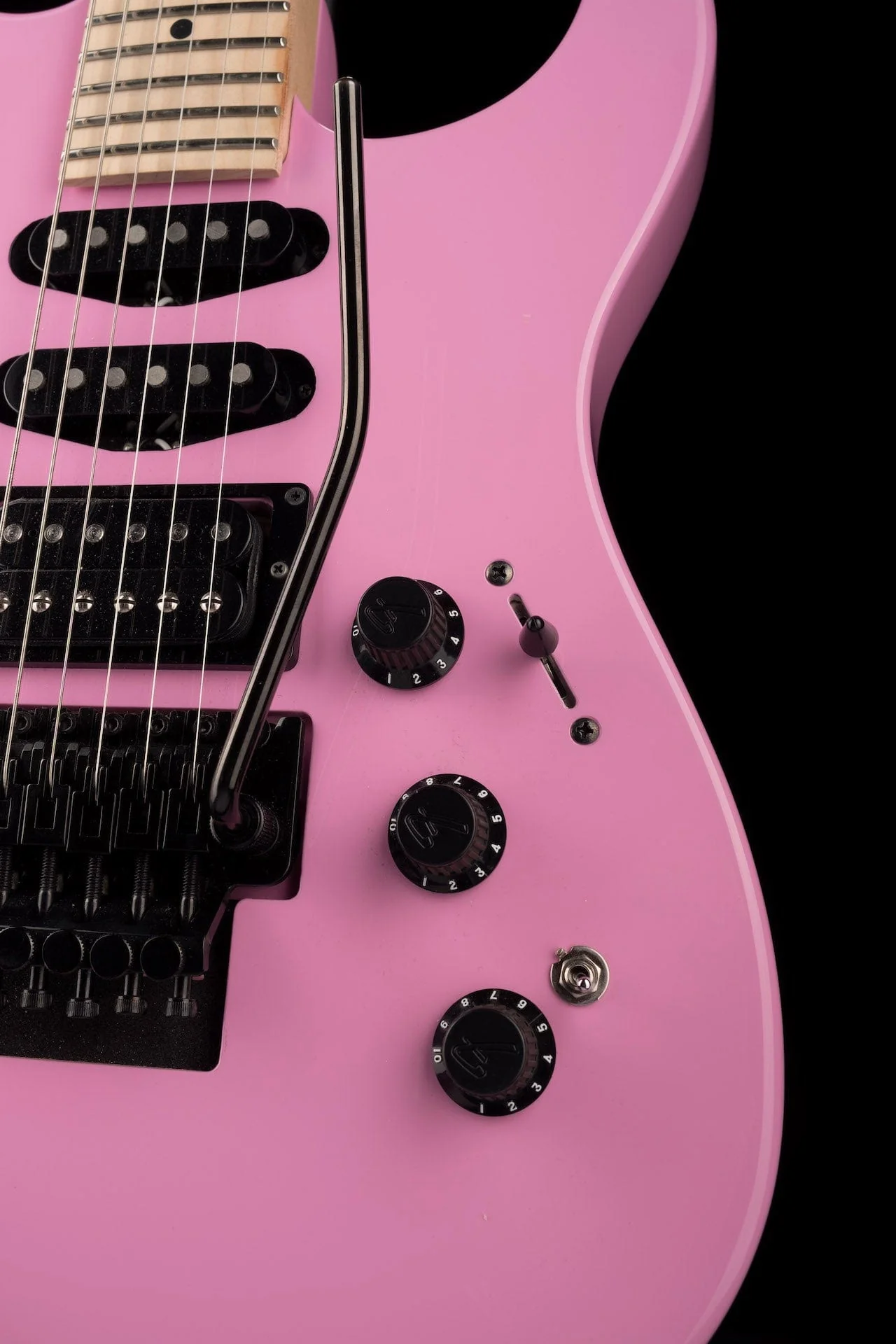 Used Fender Limited Edition HM Strat Maple Fingerboard Flash Pink Electric Guitar With Bag - Image 6