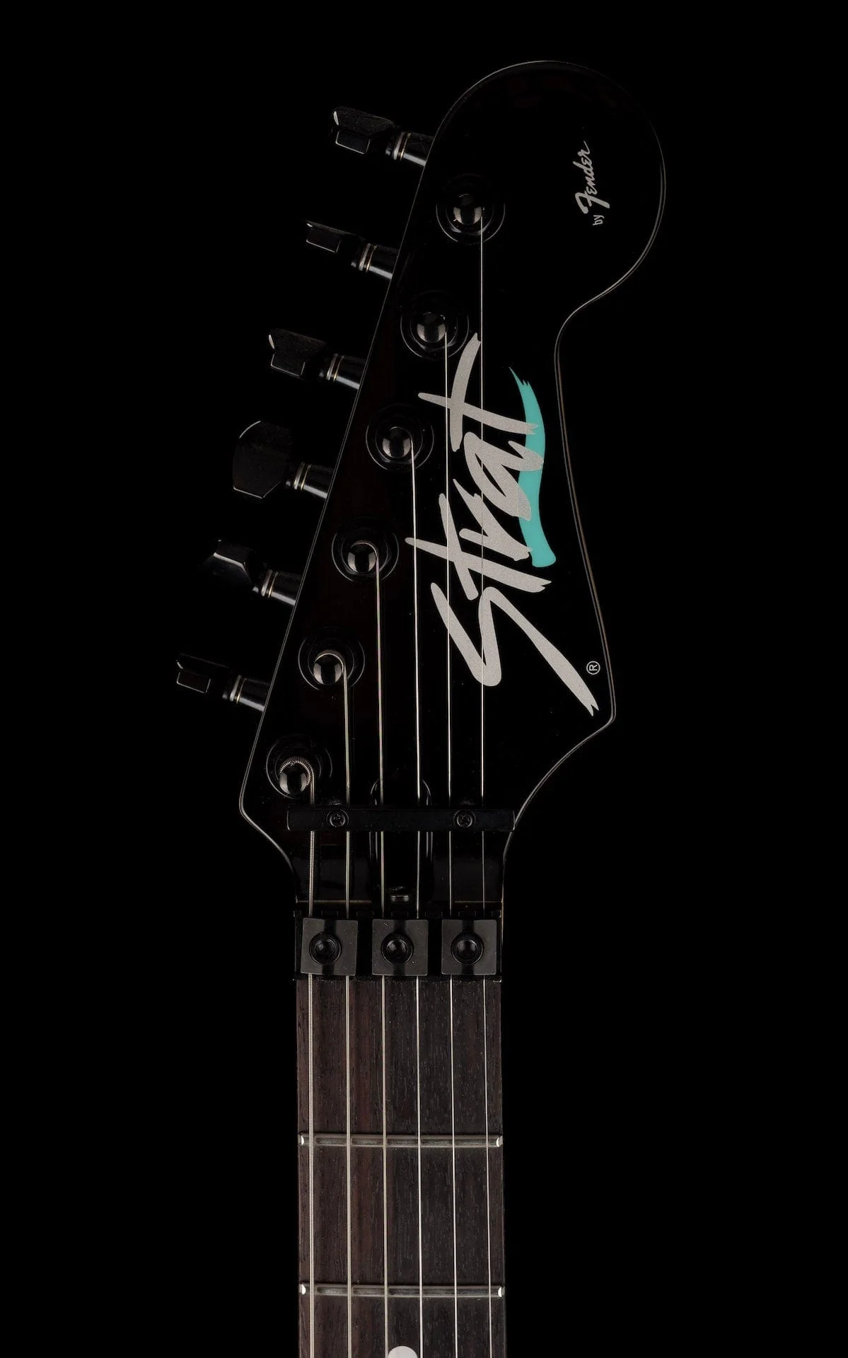 Used Fender Limited Edition HM Strat Rosewood Fingerboard Ice Blue Electric Guitar With Bag - Image 8