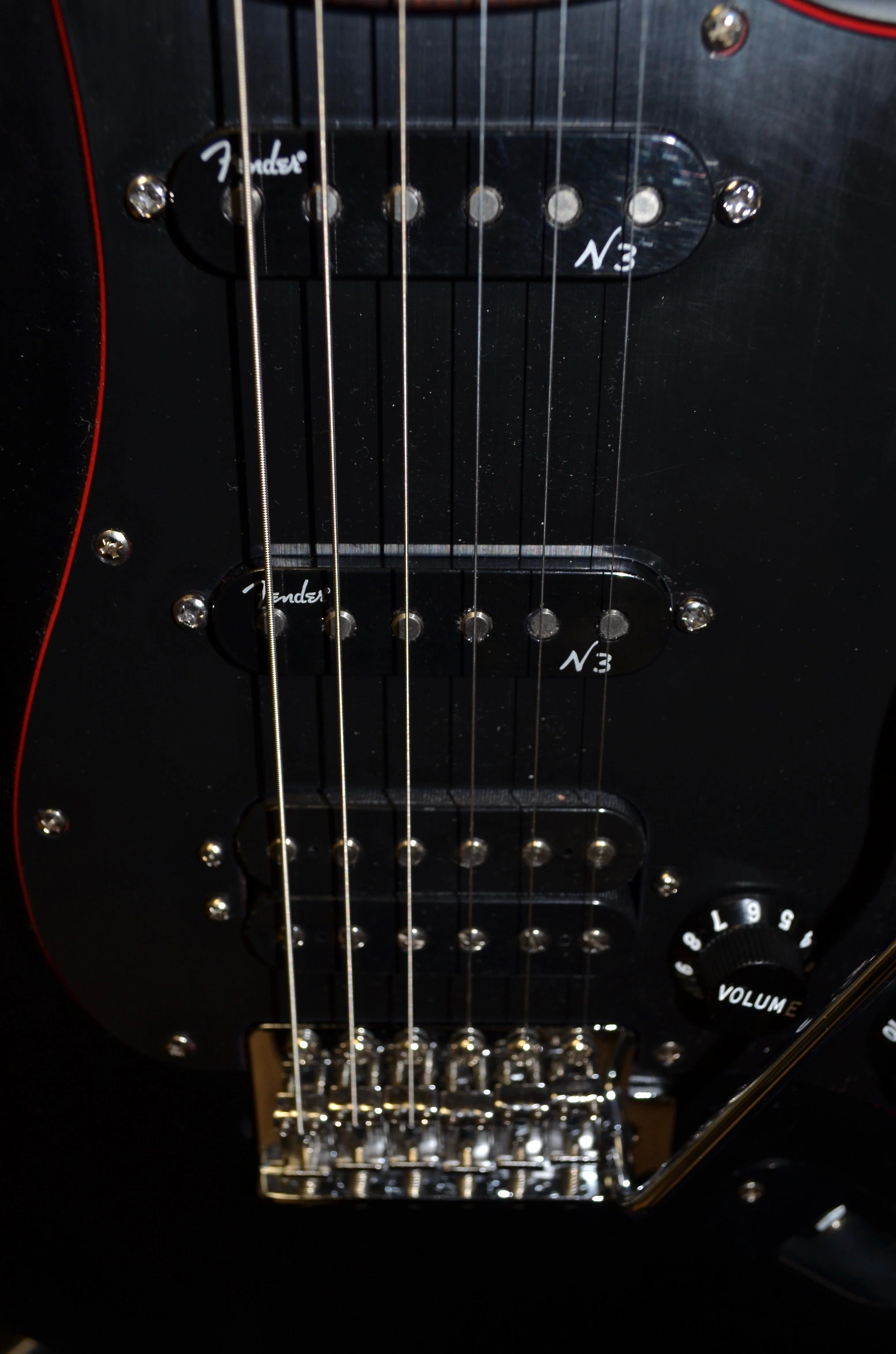 Used Fender Special Edition Noir Stratocaster Electric Guitar Satin Black W/ Bag - Image 8
