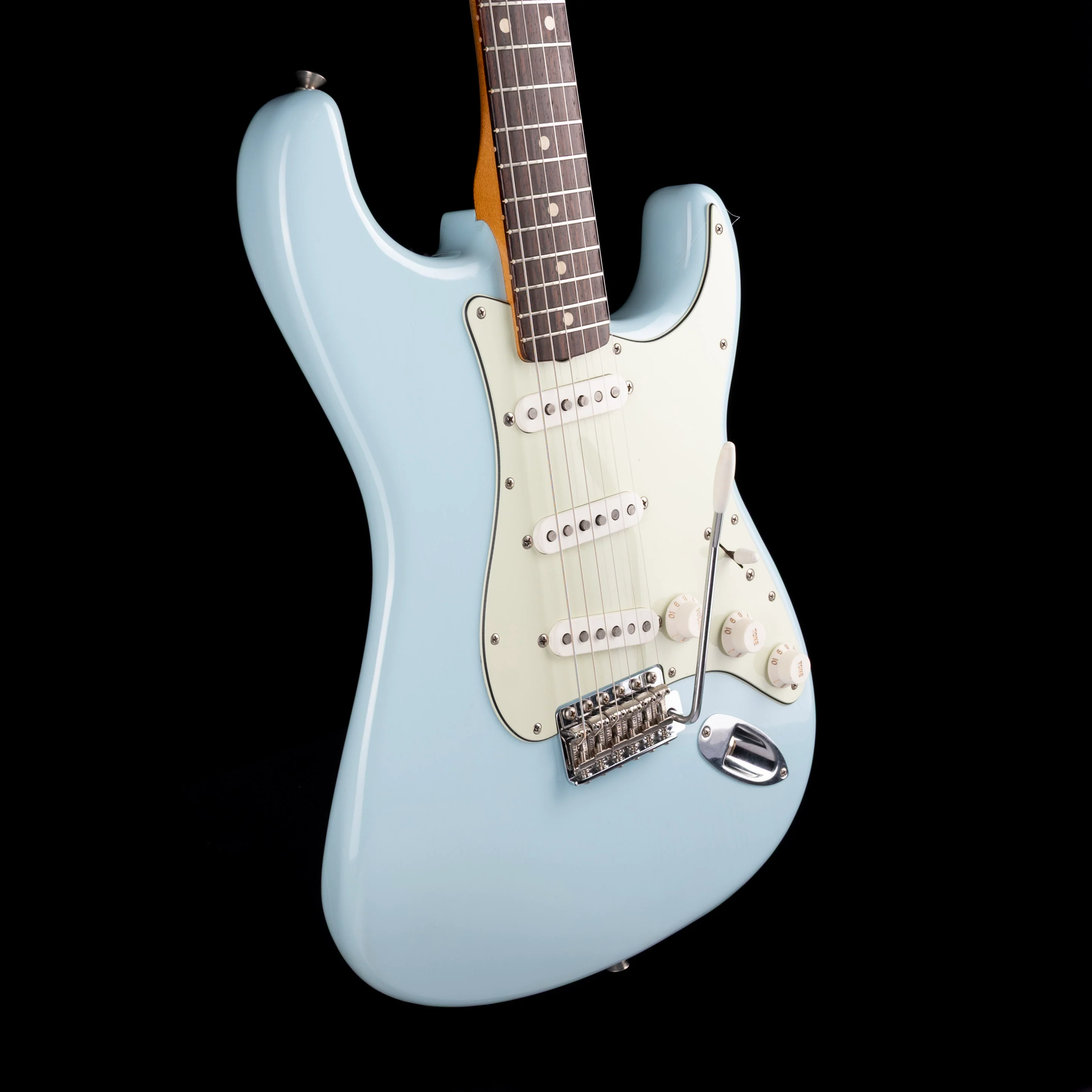 Used Fender Limited Edition Vintera II Road Worn '60s Stratocaster Sonic Blue with OHSC - Image 6