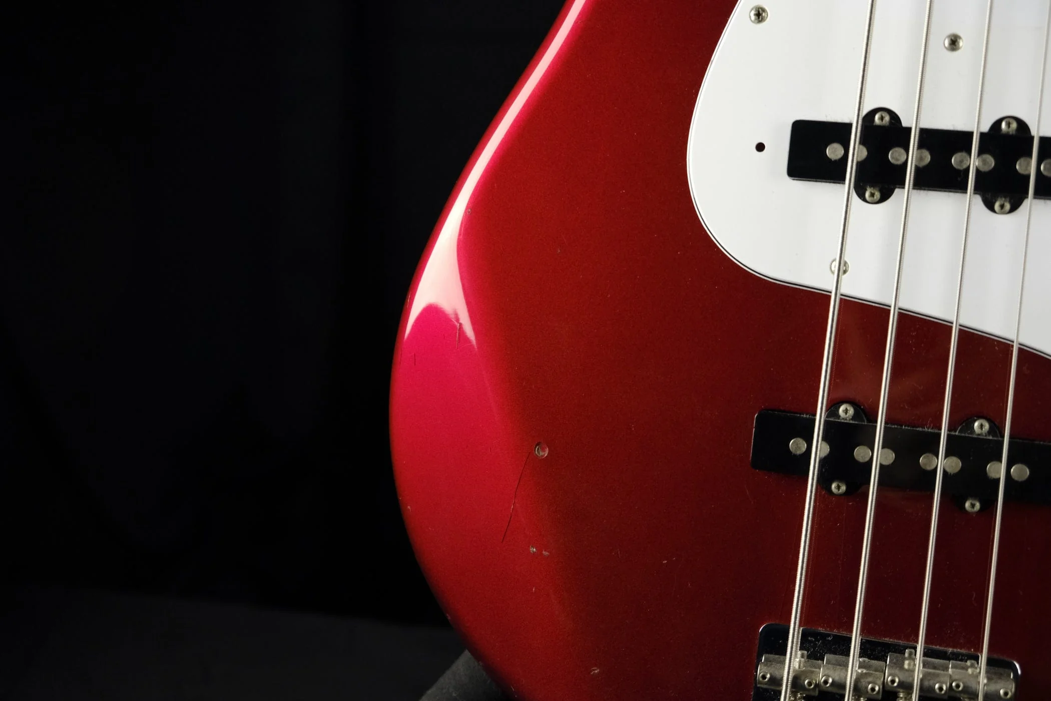 Used Fender Made in Japan Jazz Bass Rosewood Fingerboard Candy Apple Red W/ Bag - Image 5