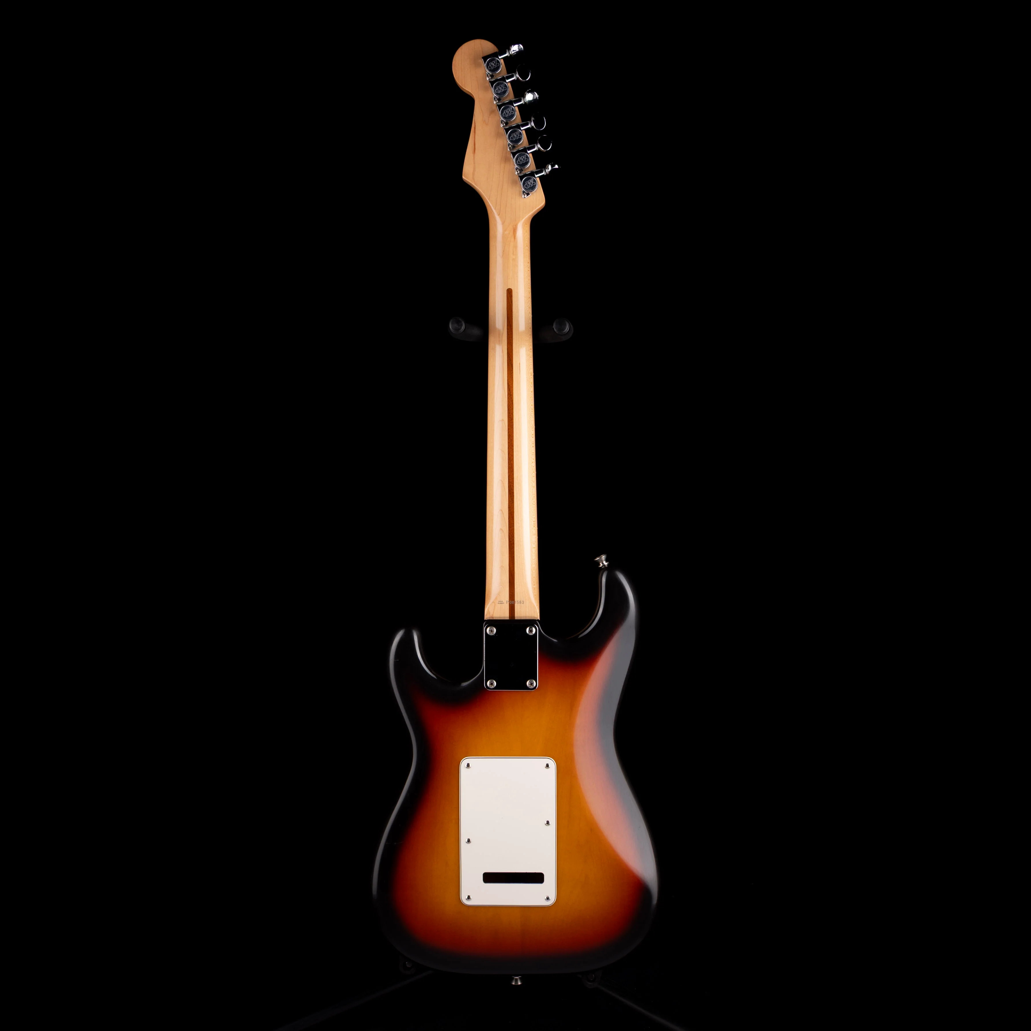 Used Fender Made in Japan Stratocaster Junior 3-Tone Sunburst - Image 10