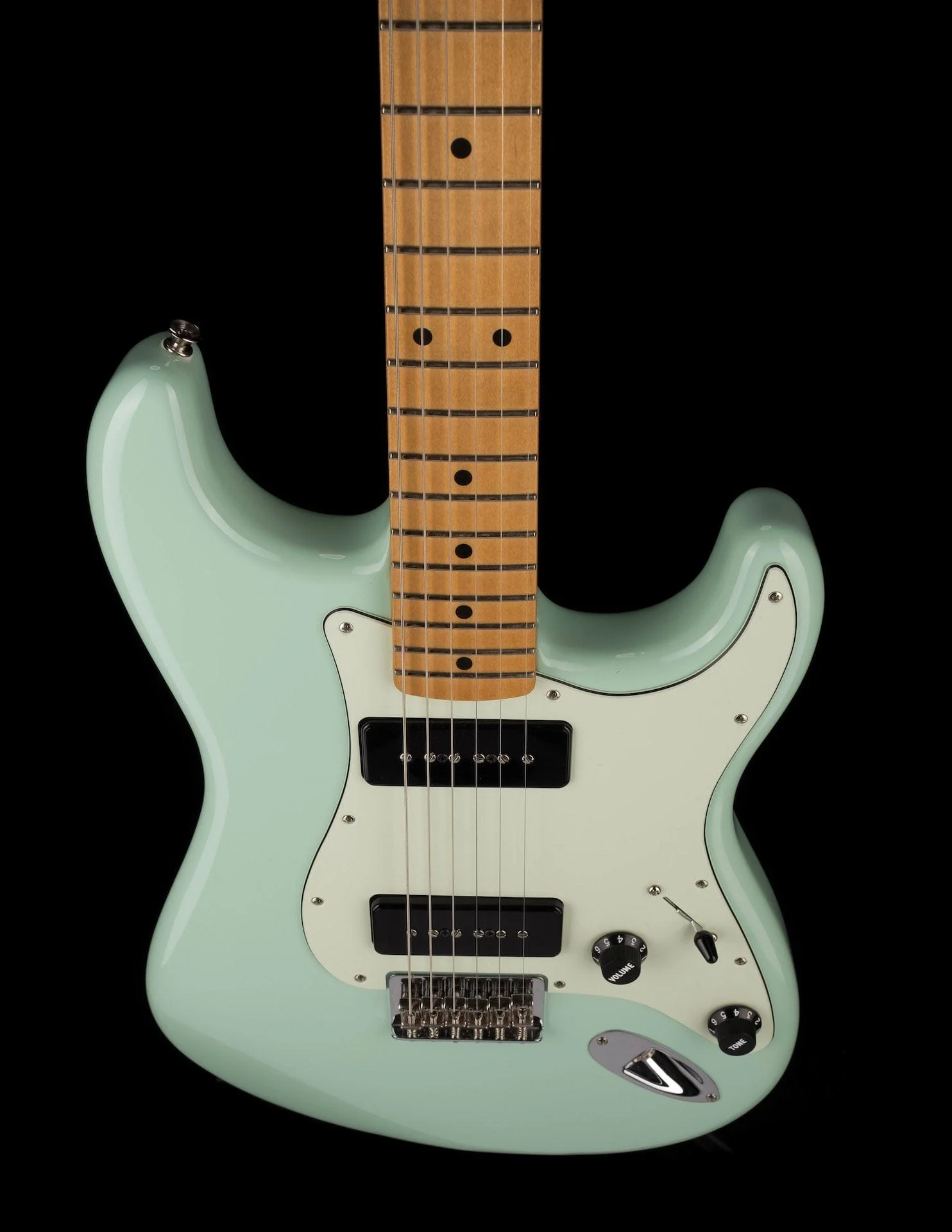 Used Fender Noventa Stratocaster Surf Green with Gig Bag - Image 4