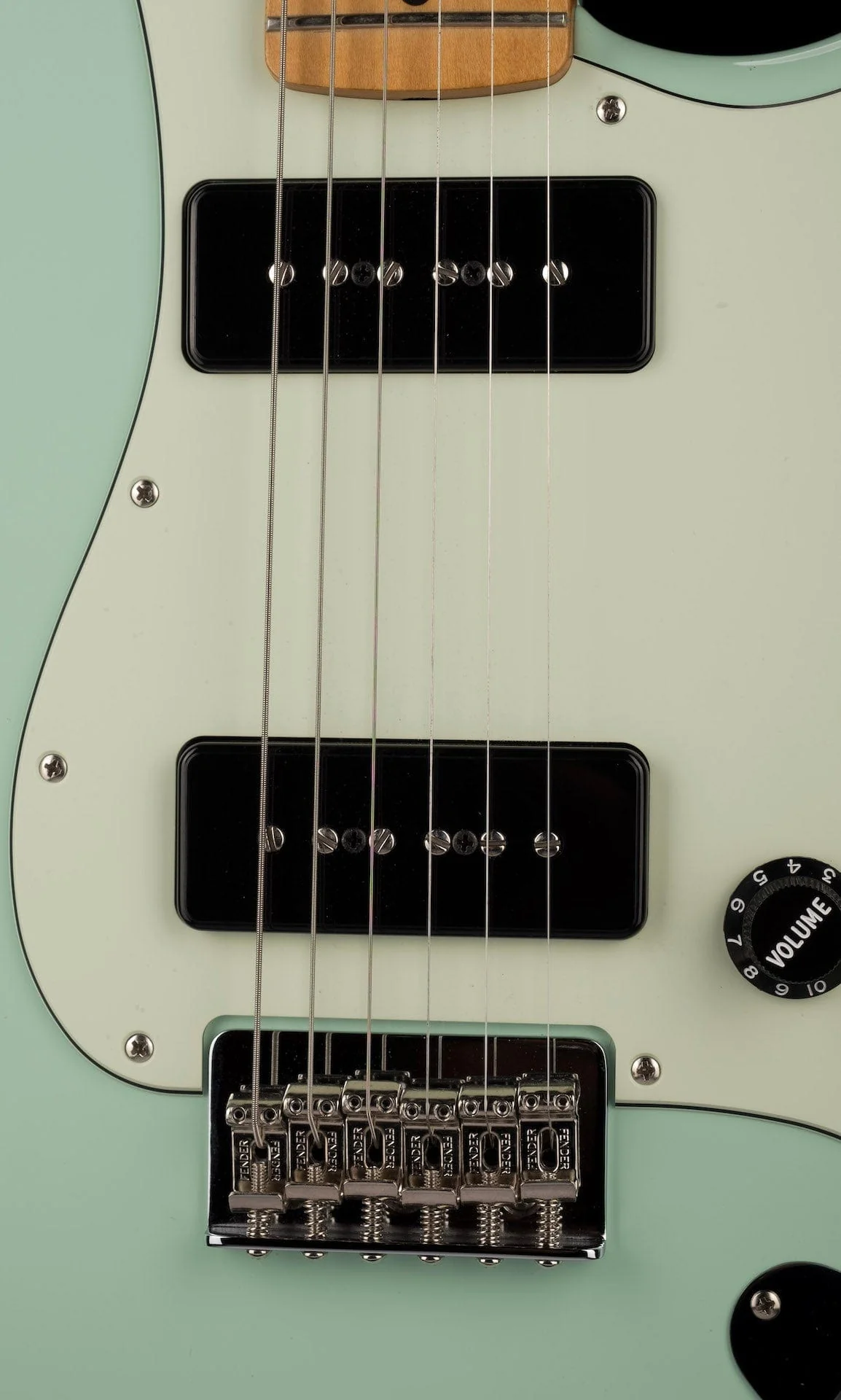Used Fender Noventa Stratocaster Surf Green with Gig Bag - Image 7