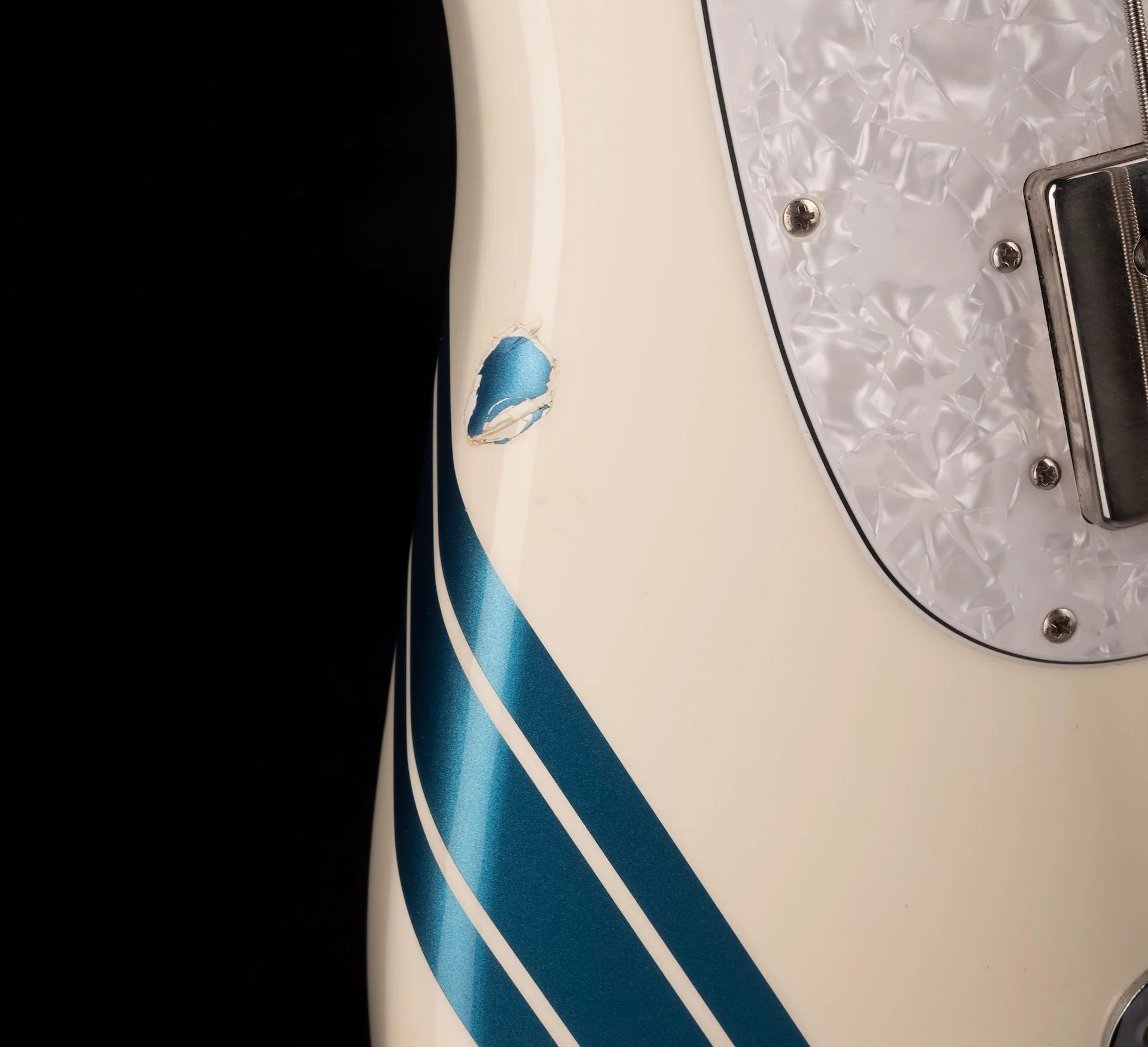 Used Fender Pawn Shop Mustang Bass Olympic White - Image 10