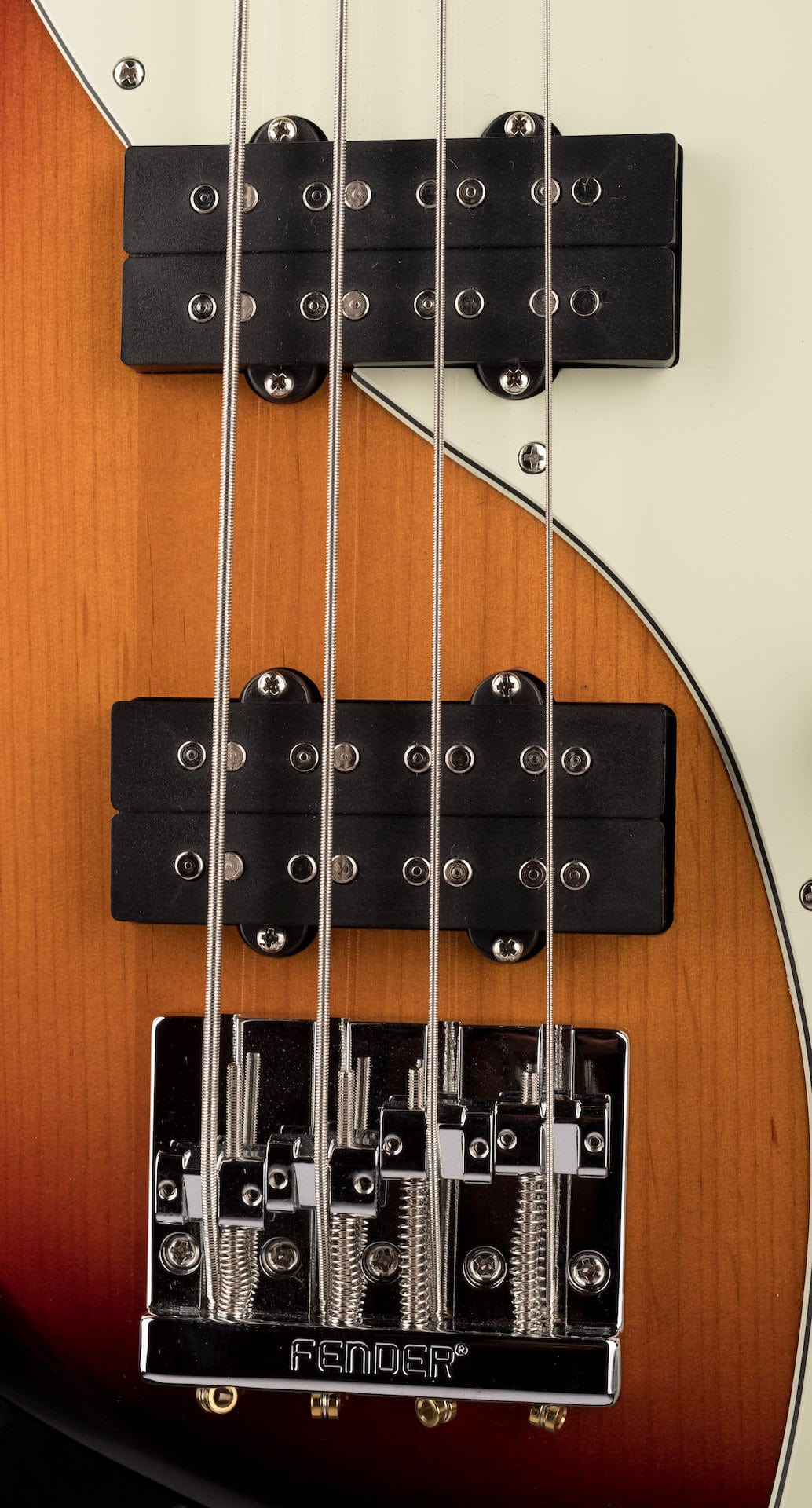 Used 2022 Fender Player Plus Active Meteora Bass 3-Tone Sunburst with Gig Bag - Image 7