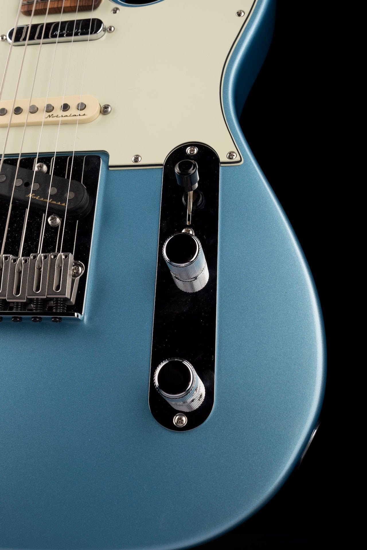 Used Fender Player Plus Nashville Telecaster Opal Spark - Image 8