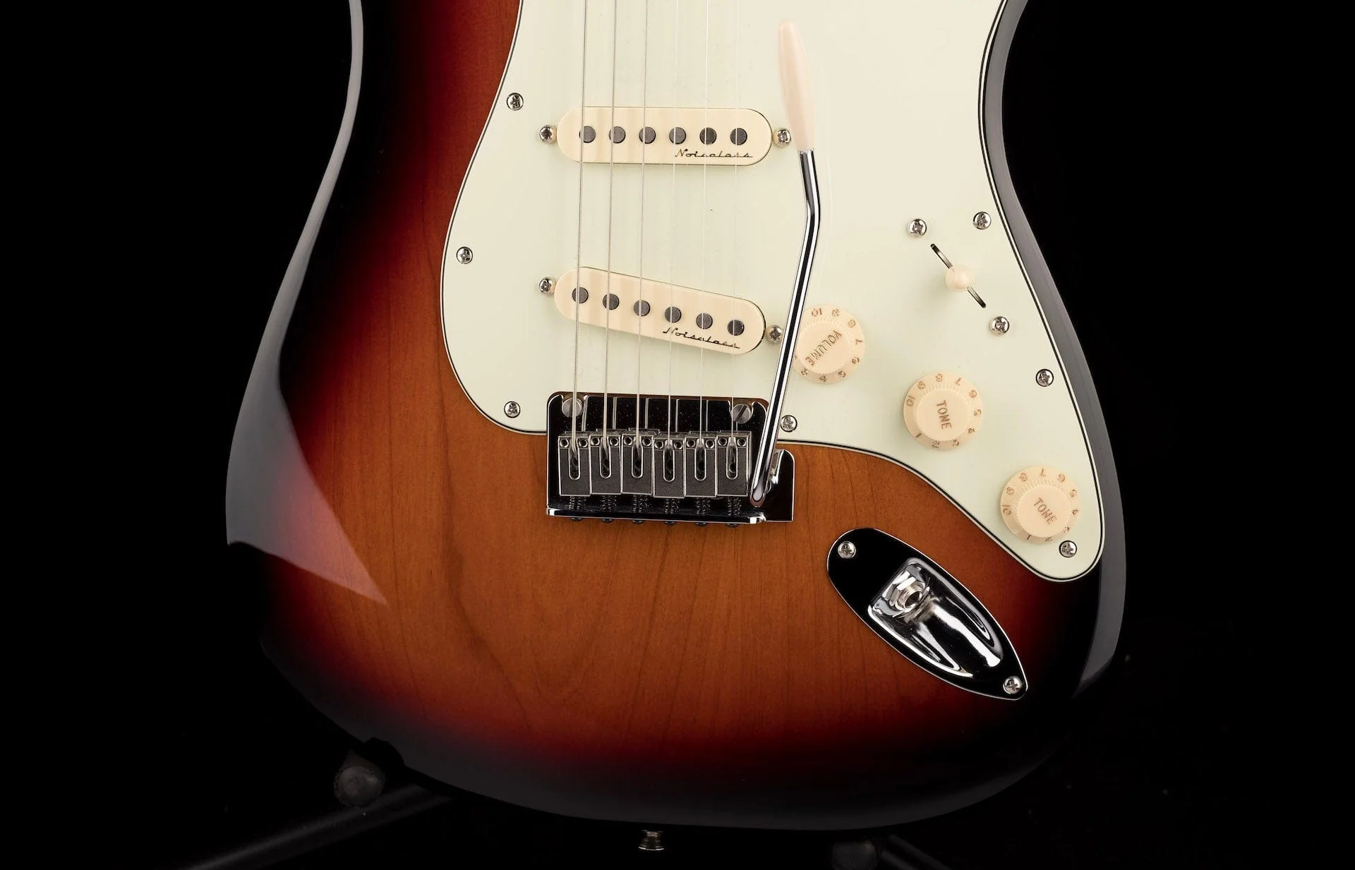 Used Fender Player Plus Stratocaster Maple Fingerboard 3-Color Sunburst with Gig Bag - Image 5