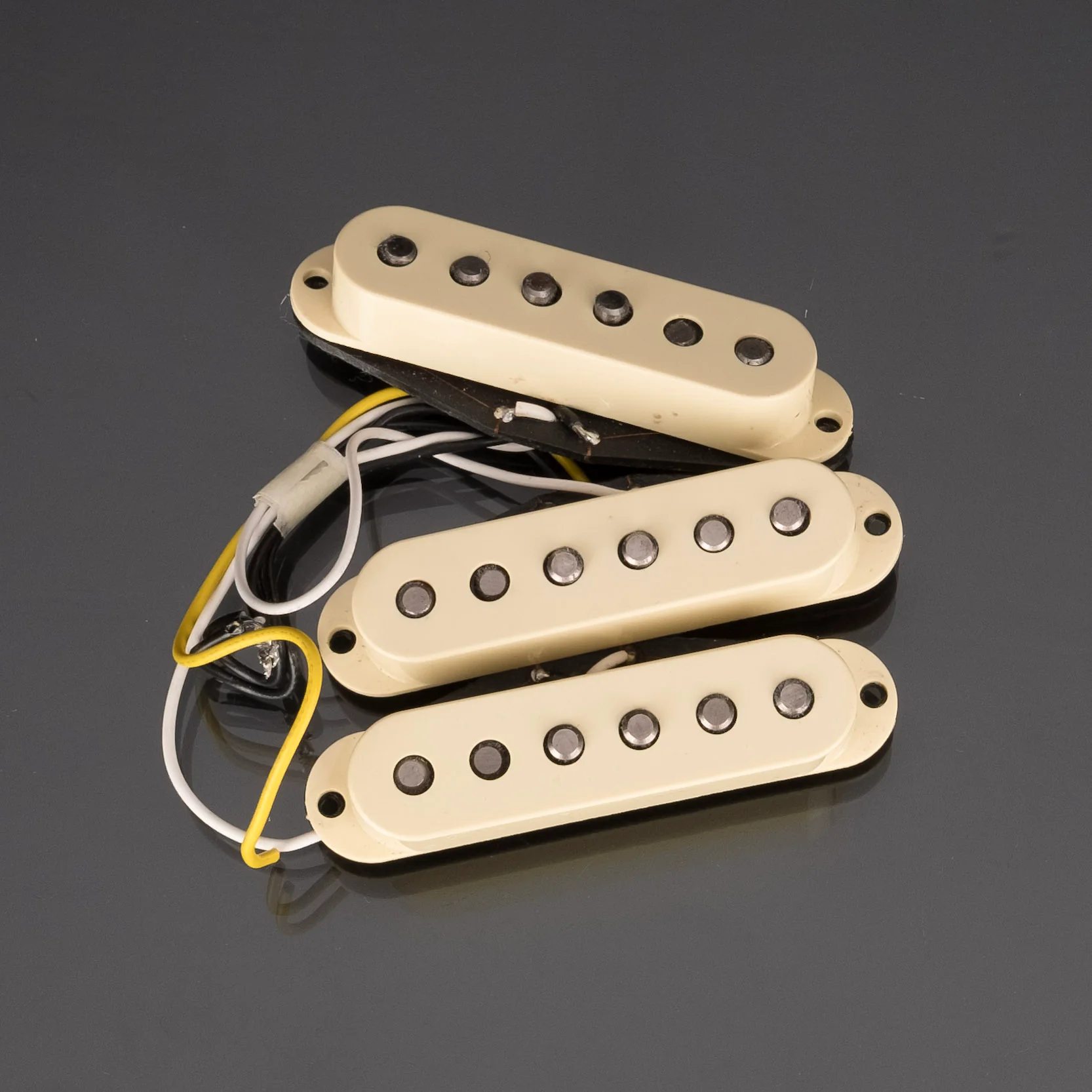 Used Fender Roadworn 50's Stratocaster Pickup Set