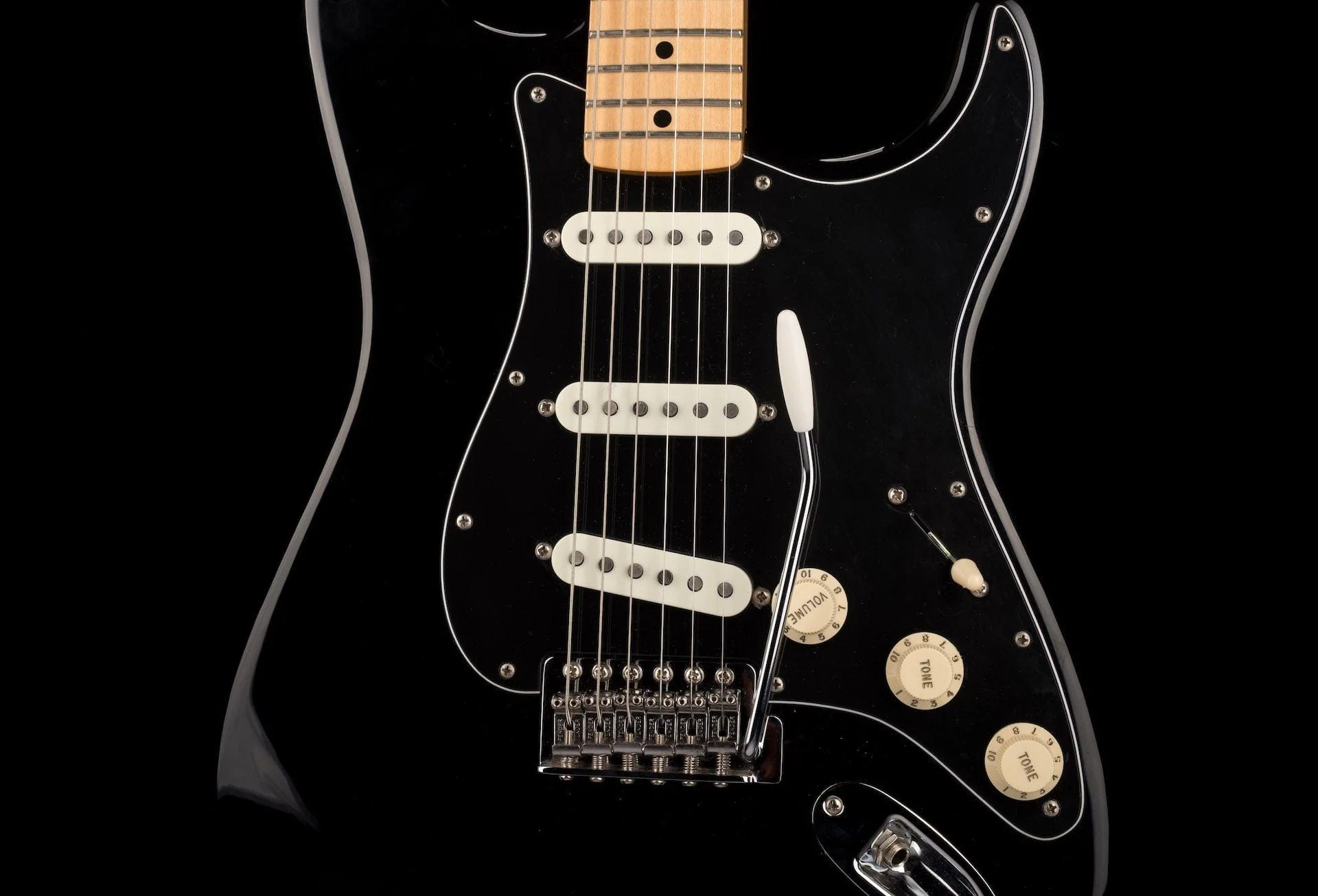 Used Fender Special Run Standard Strat With Custom Shop Pickups Black - Image 6