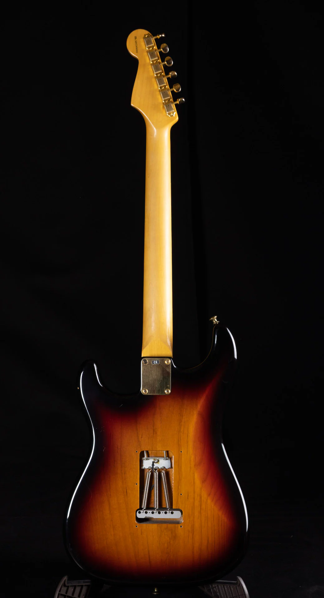 Used '00 Fender Stevie Ray Vaughn Stratocaster 3-Tone Sunburst With OHSC - Image 5