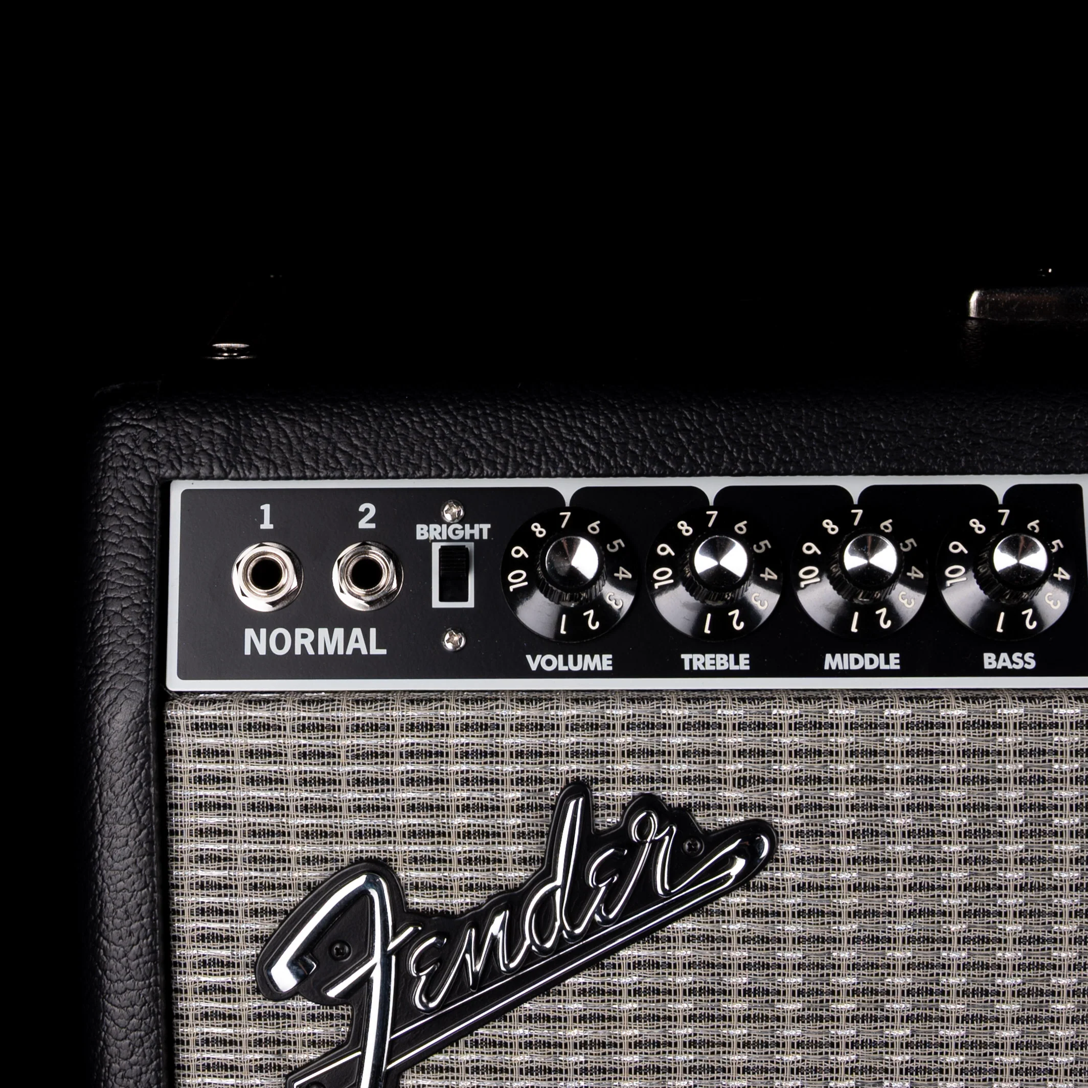 Used Fender Tone Master Twin Reverb Black Guitar Amp Combo - 2 - Image 4