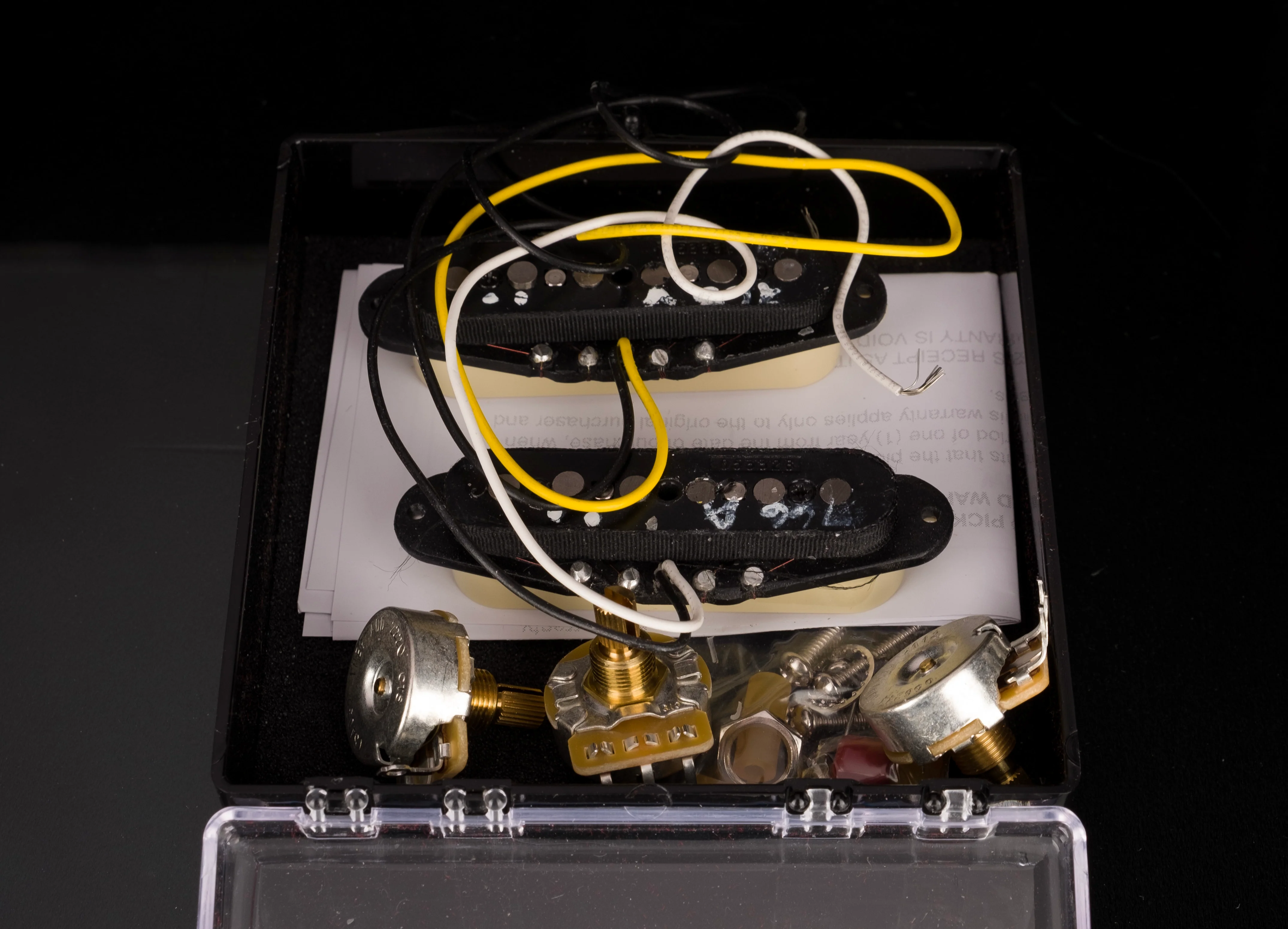 Used Fender Vintage Noiseless Stratocaster Neck And Middle PIckups - Image 3