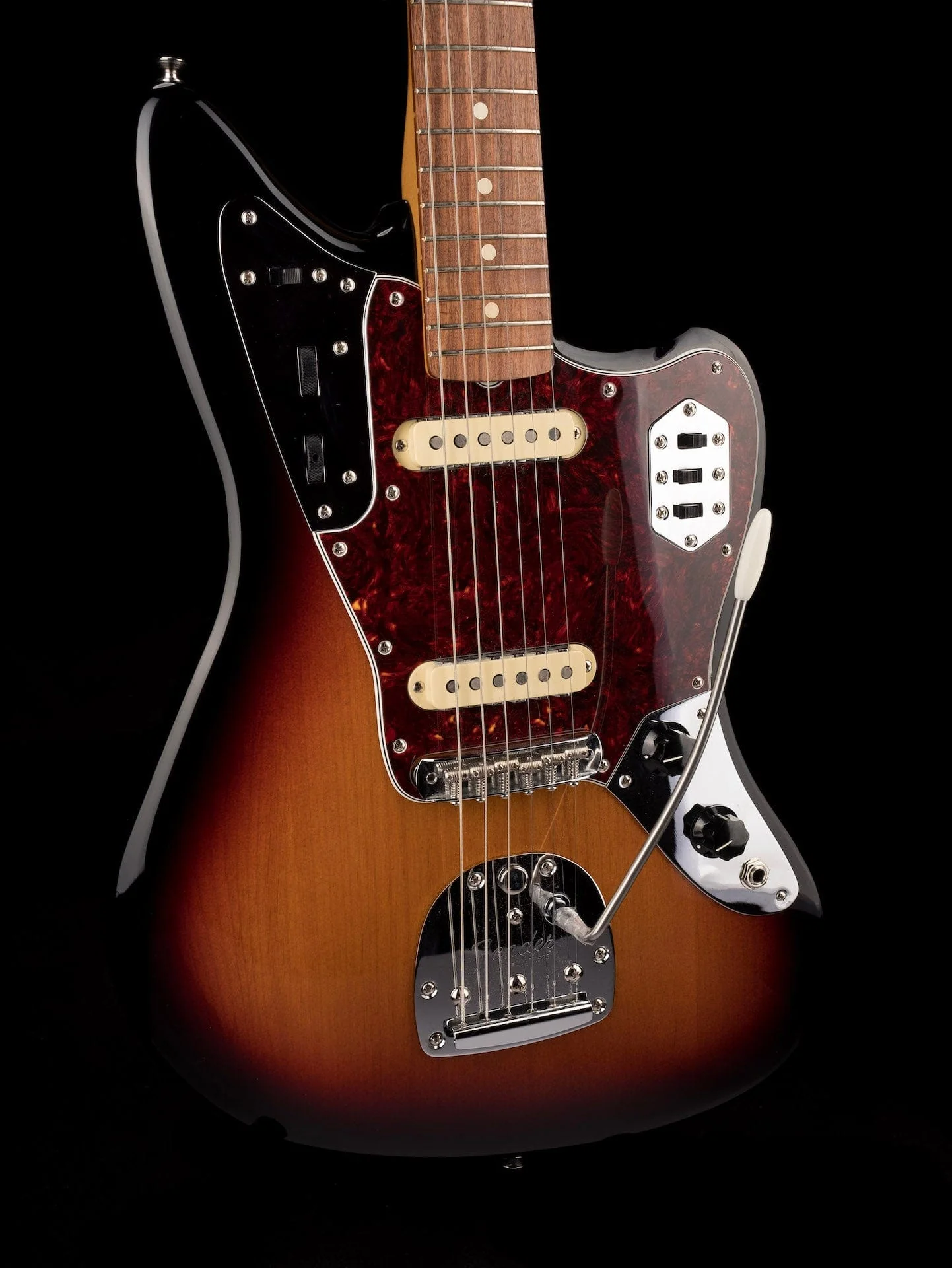 Used Fender Vintera '60s Jaguar 3-Color Sunburst With Gig Bag - Image 10