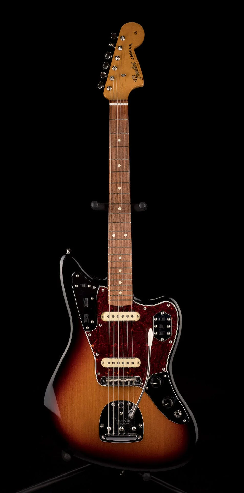 Used Fender Vintera '60s Jaguar 3-Color Sunburst With Gig Bag - Image 2