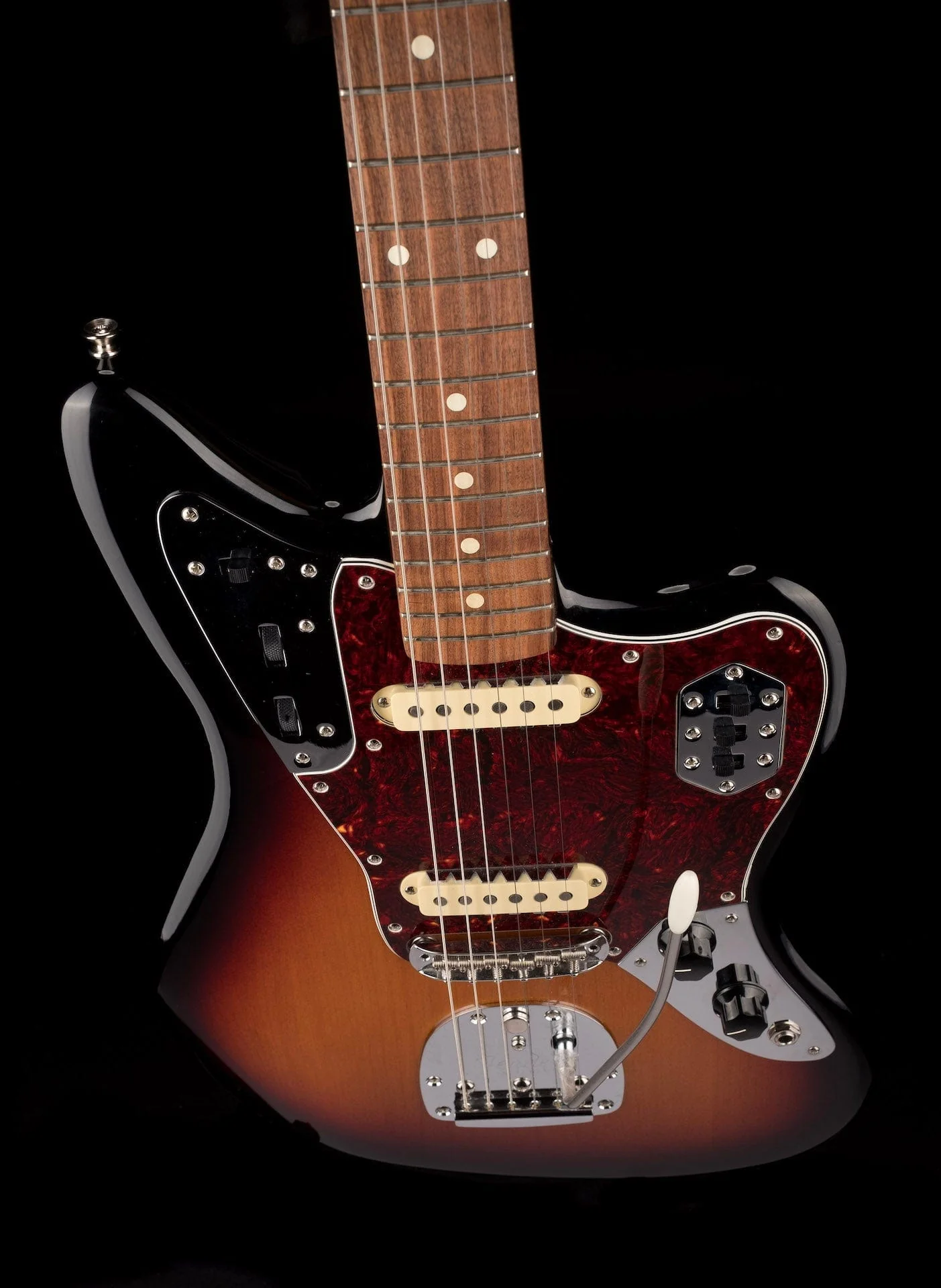 Used Fender Vintera '60s Jaguar 3-Color Sunburst With Gig Bag - Image 4
