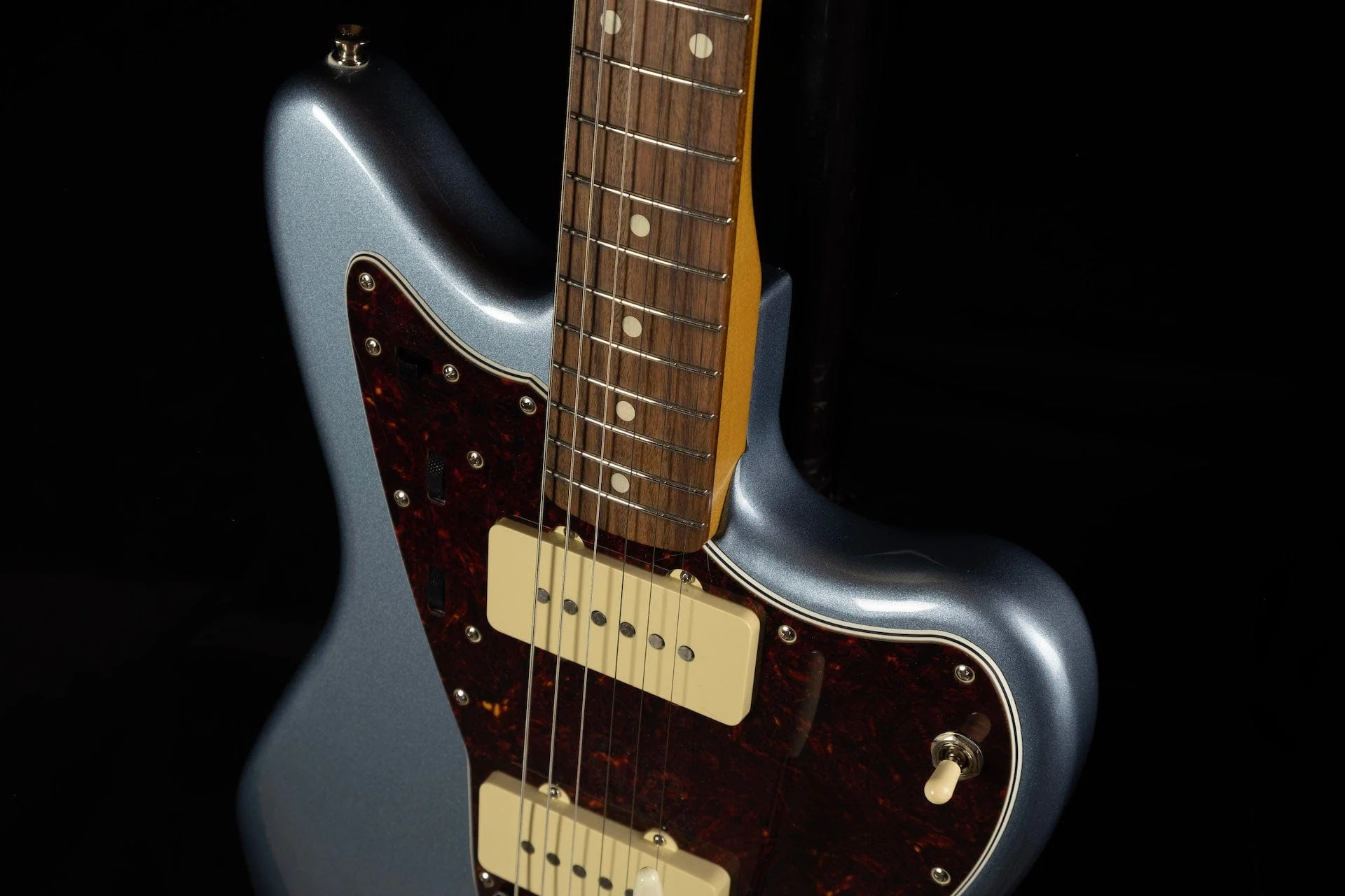 Used Fender Vintera '60s Jazzmaster Ice Blue Metallic - Image 7